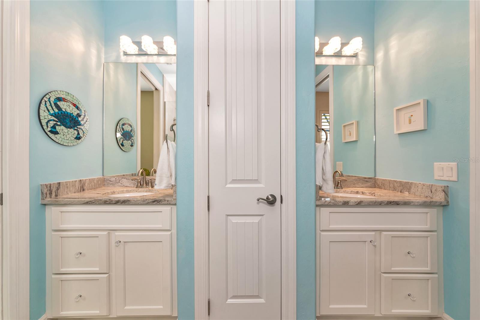 Image 31 of 95 For 13443 Boabadilla Lane