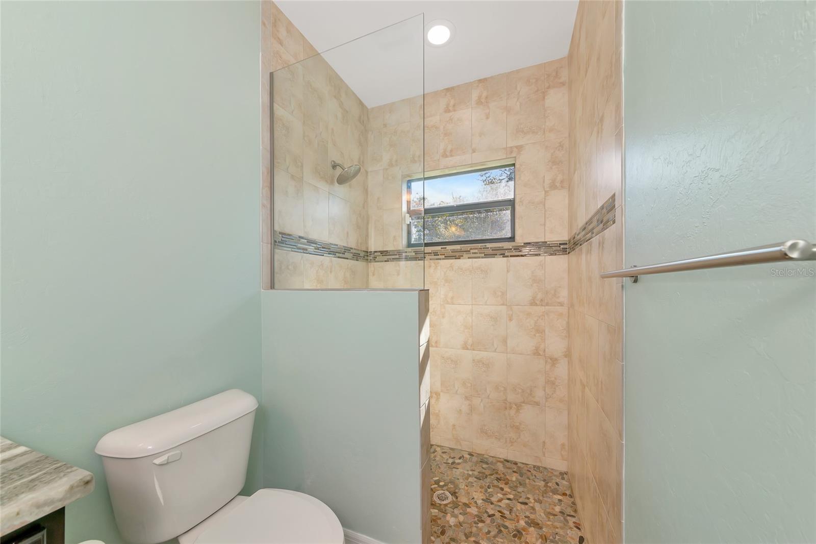 Image 36 of 95 For 13443 Boabadilla Lane