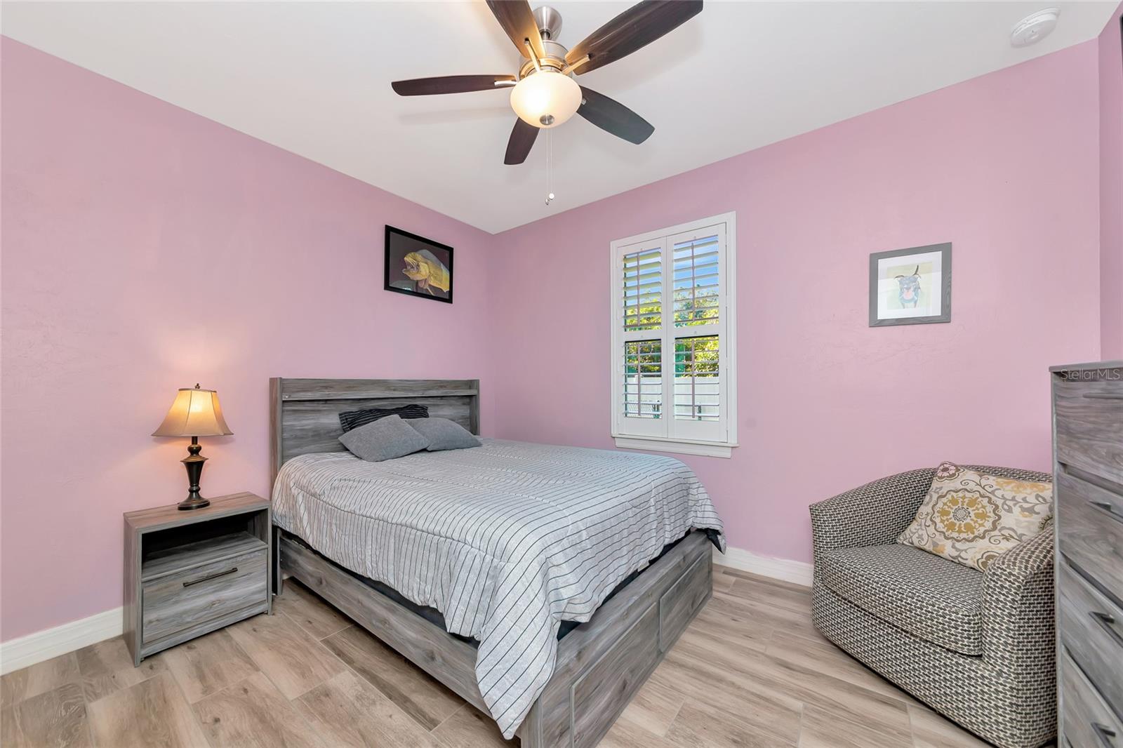 Image 37 of 95 For 13443 Boabadilla Lane