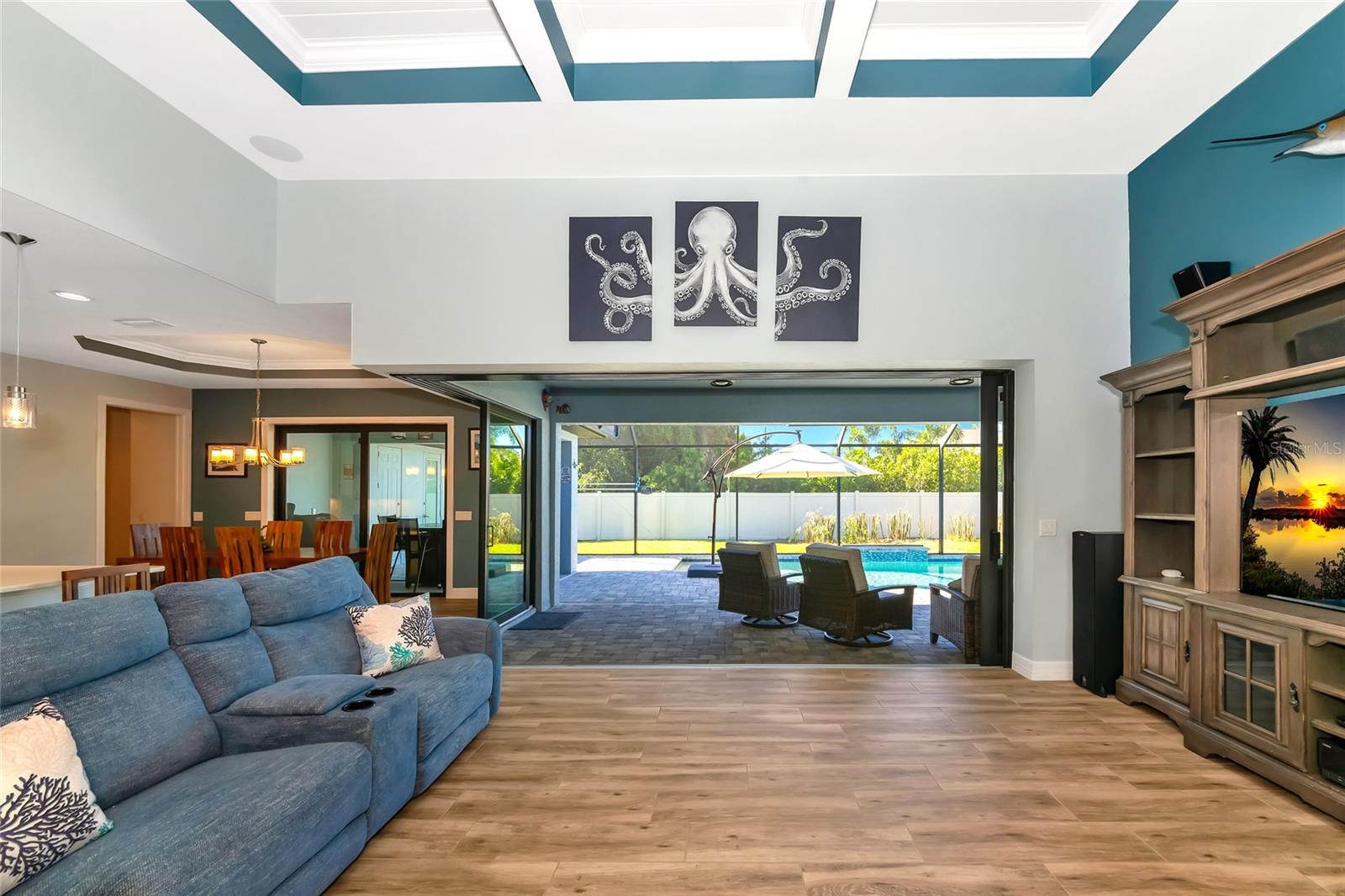 Image 4 of 95 For 13443 Boabadilla Lane