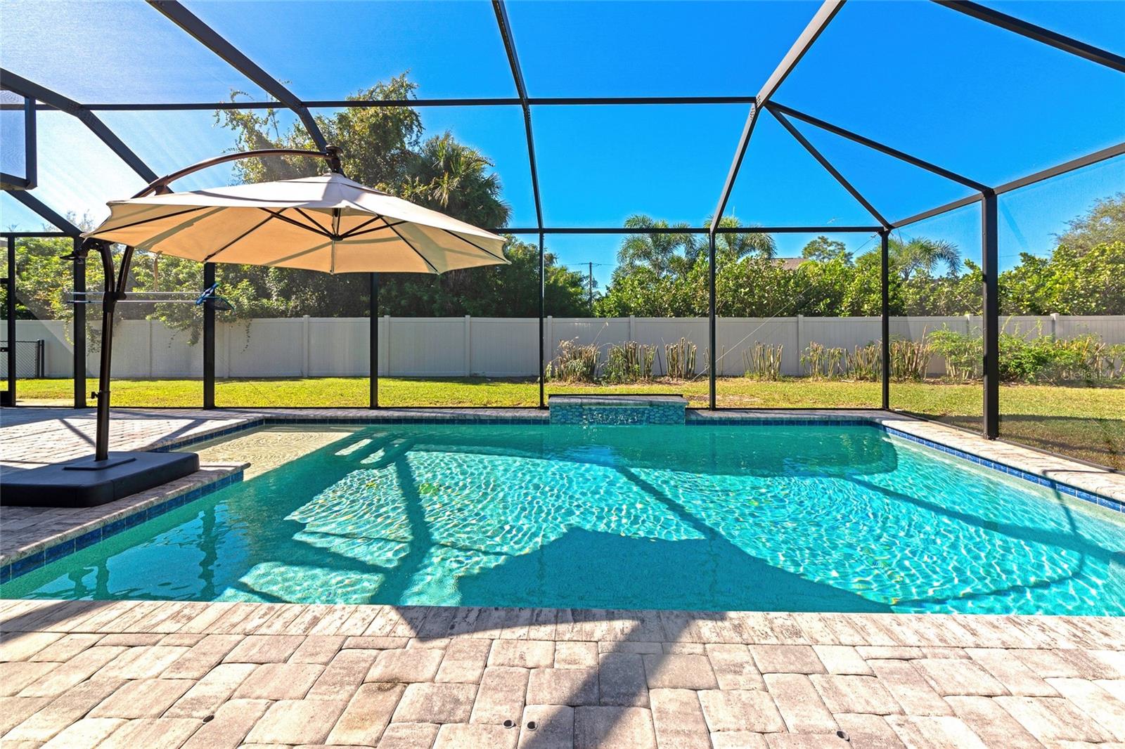 Image 55 of 95 For 13443 Boabadilla Lane