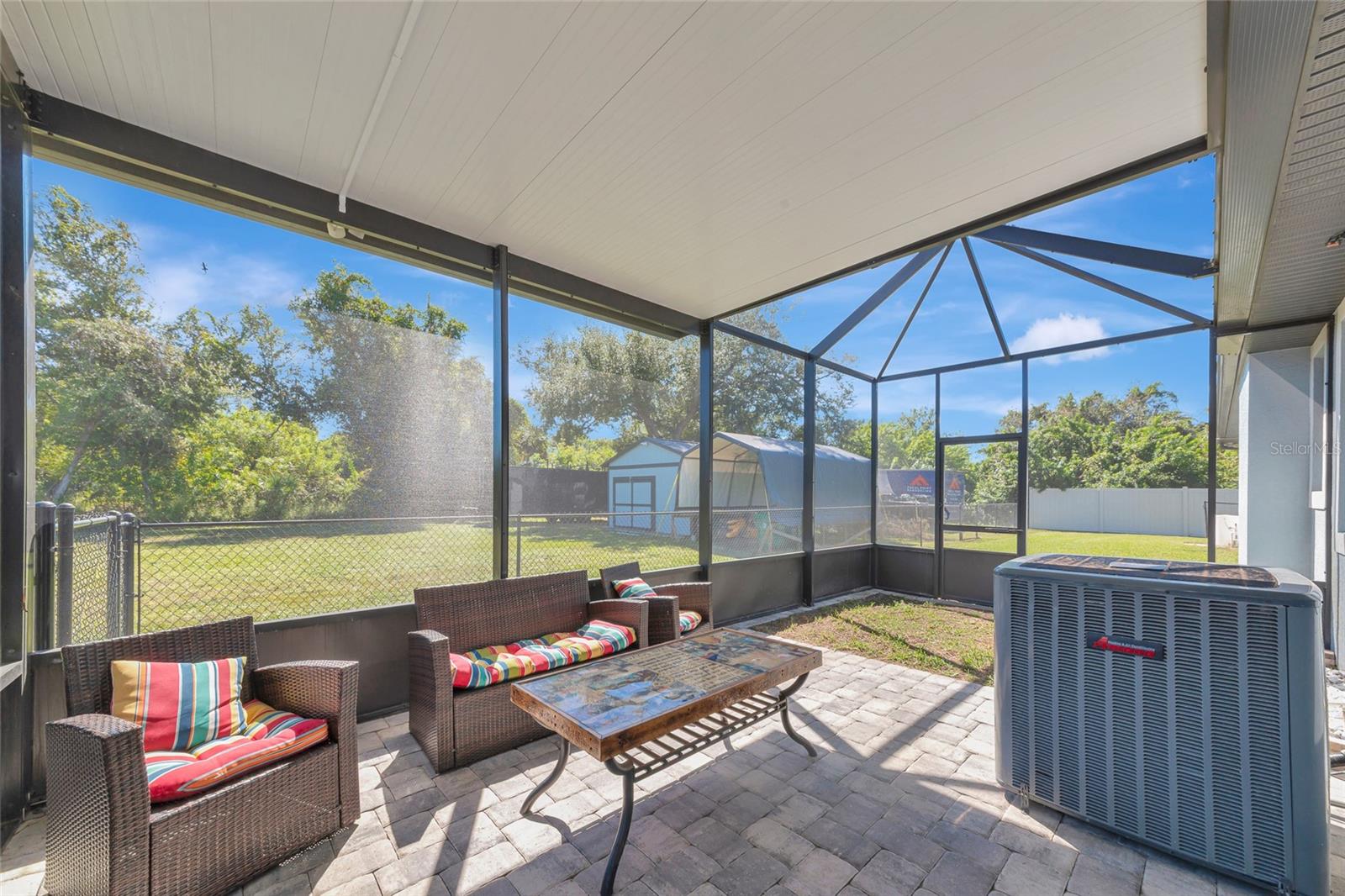 Image 57 of 95 For 13443 Boabadilla Lane