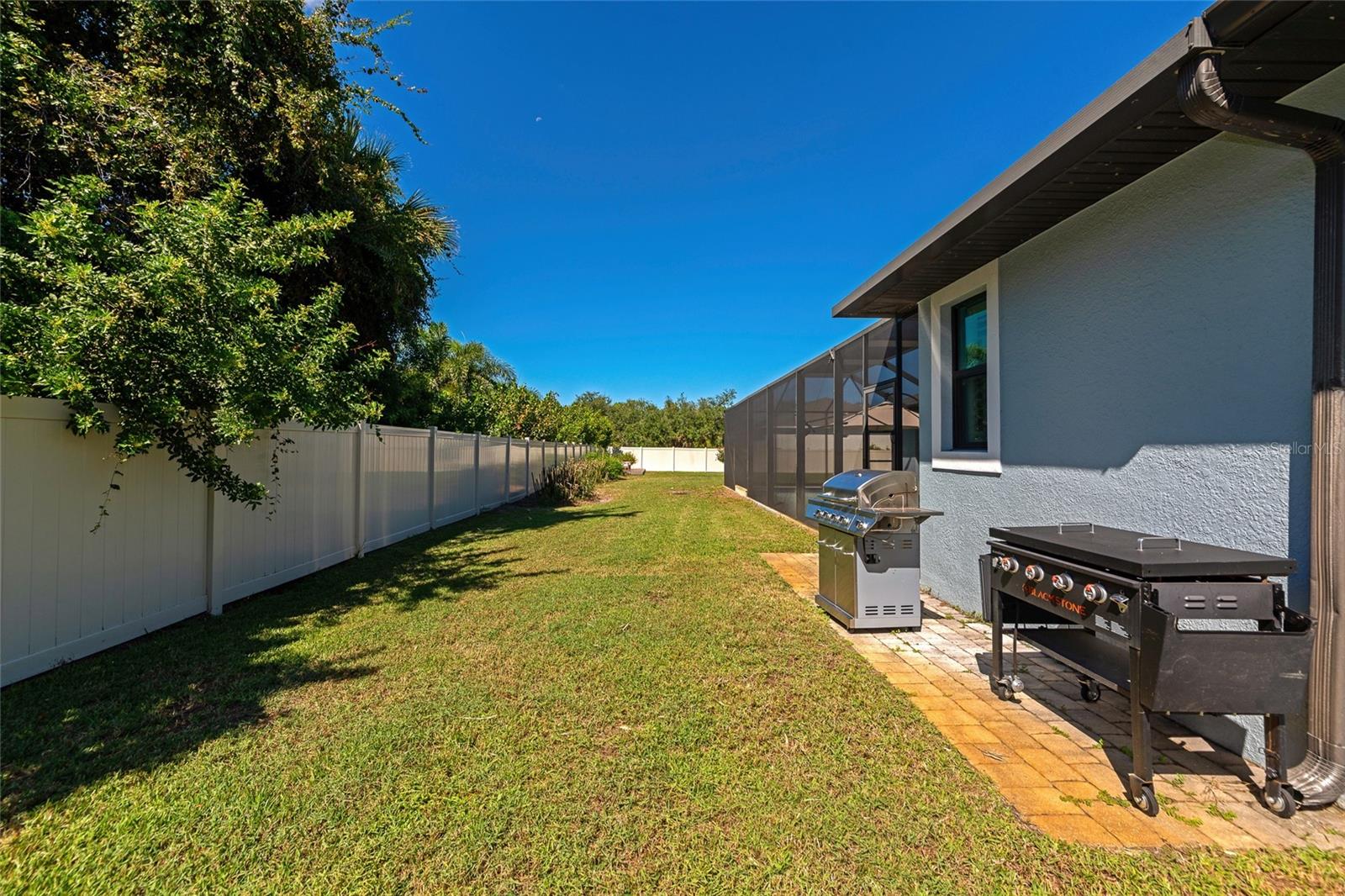 Image 60 of 95 For 13443 Boabadilla Lane