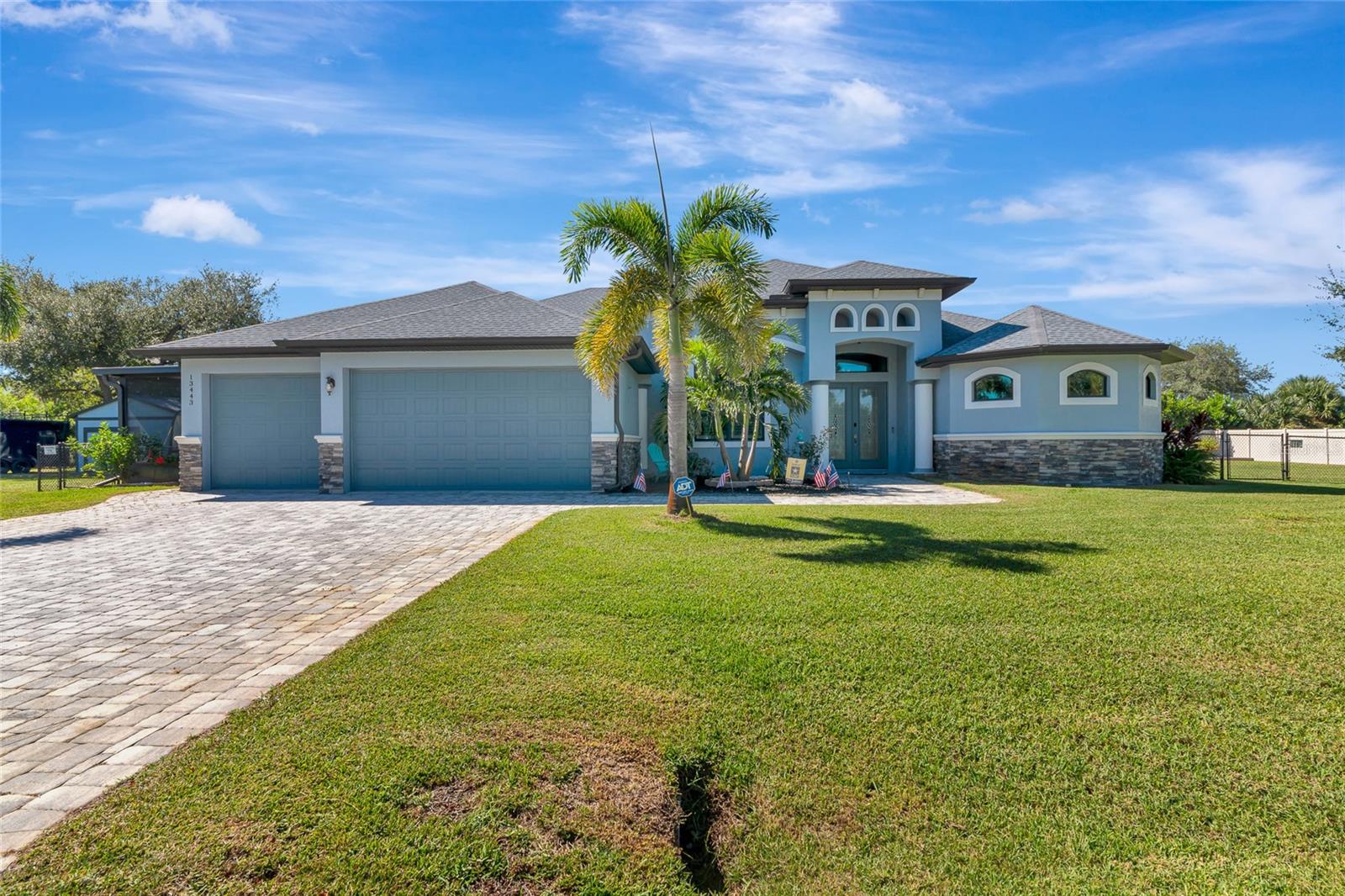 Image 68 of 95 For 13443 Boabadilla Lane