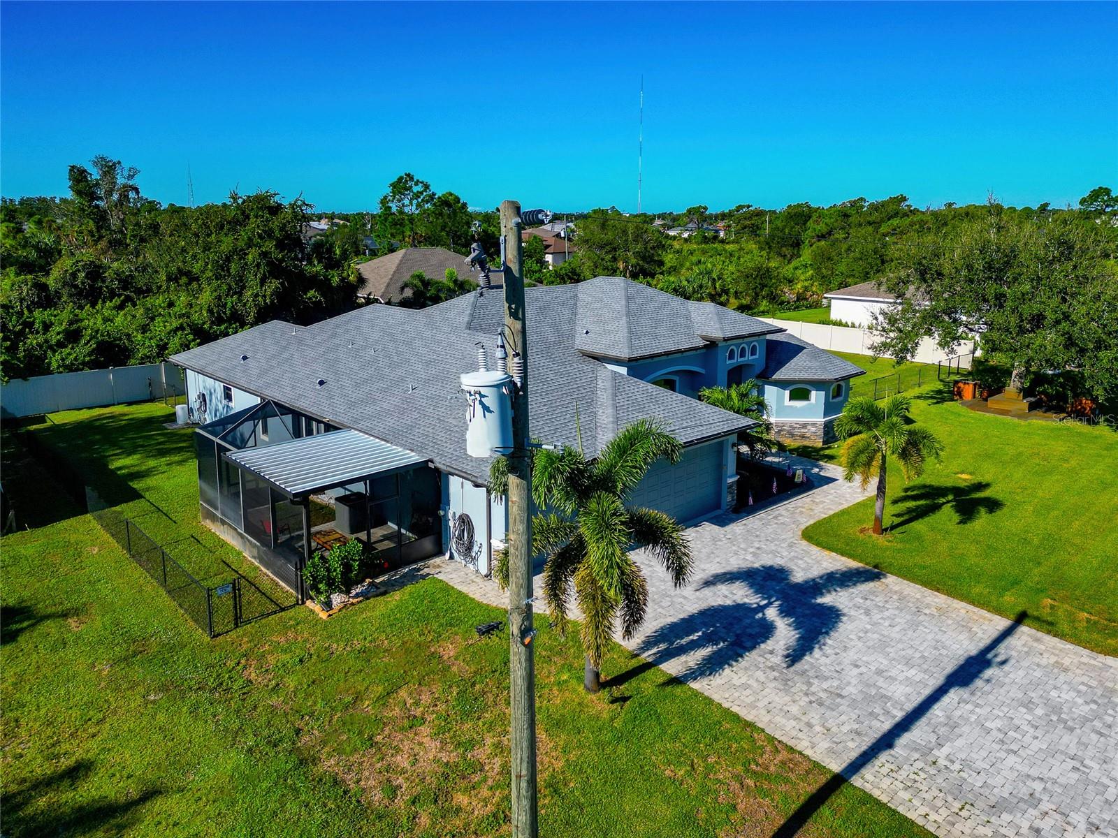 Image 75 of 95 For 13443 Boabadilla Lane