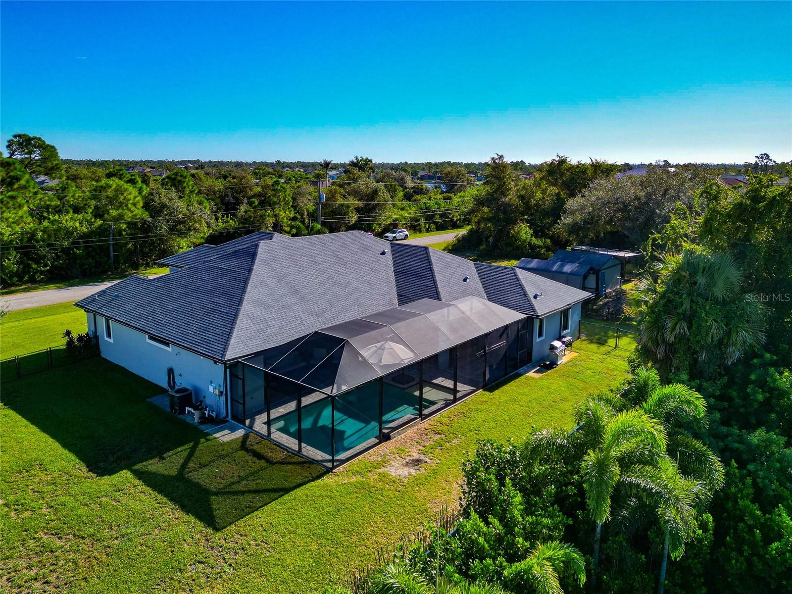 Image 80 of 95 For 13443 Boabadilla Lane