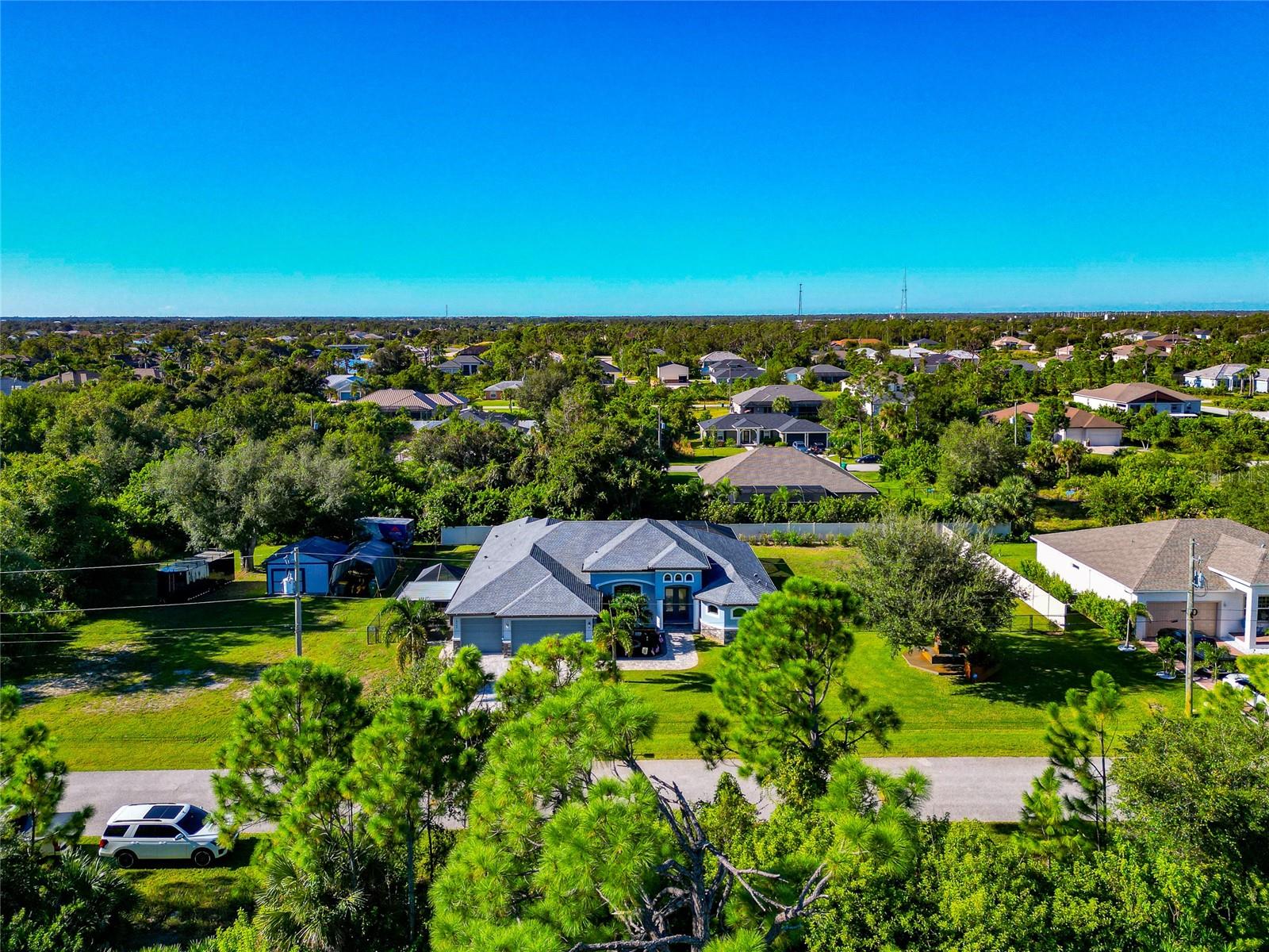 Image 81 of 95 For 13443 Boabadilla Lane