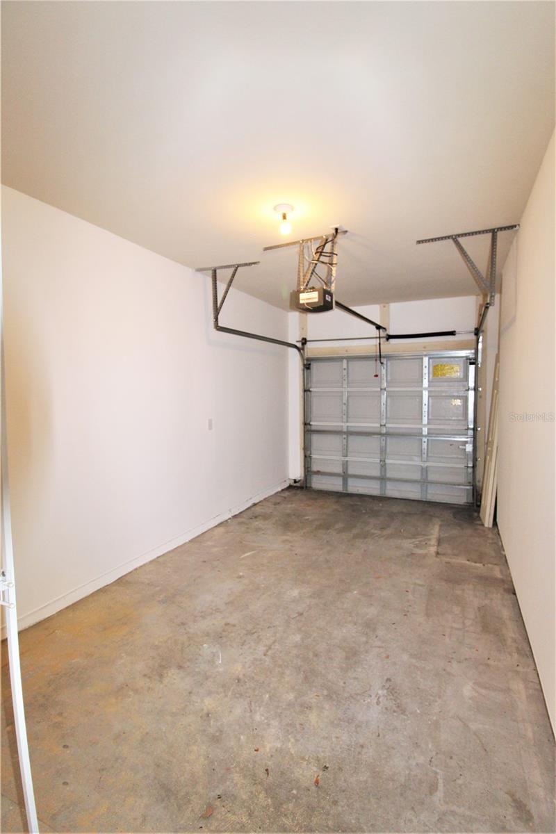 Image 20 of 25 For 7648 Plantation Circle