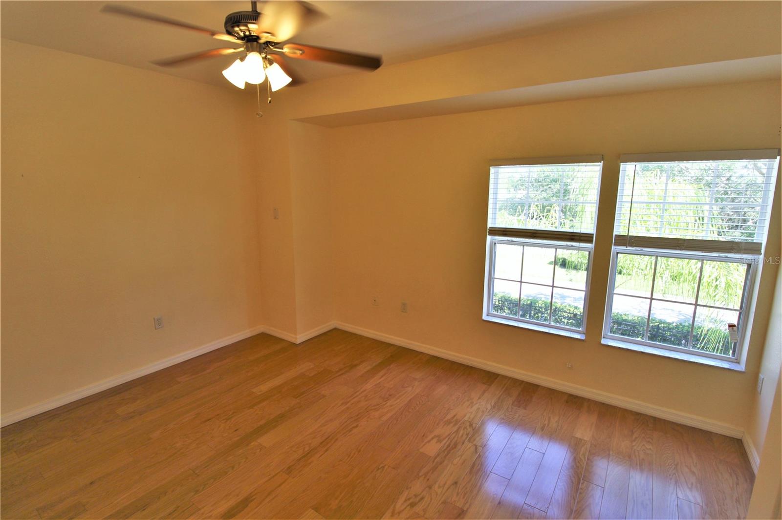 Image 7 of 25 For 7648 Plantation Circle