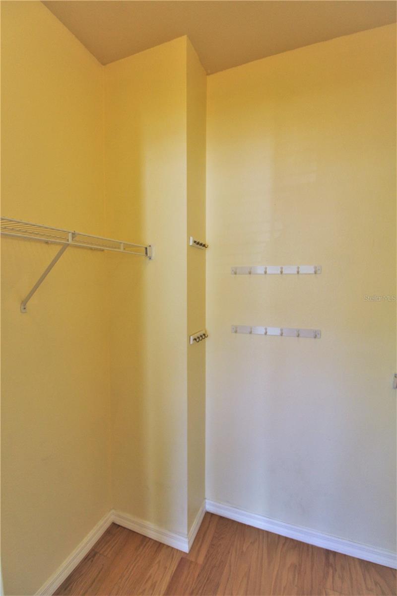 Image 9 of 25 For 7648 Plantation Circle