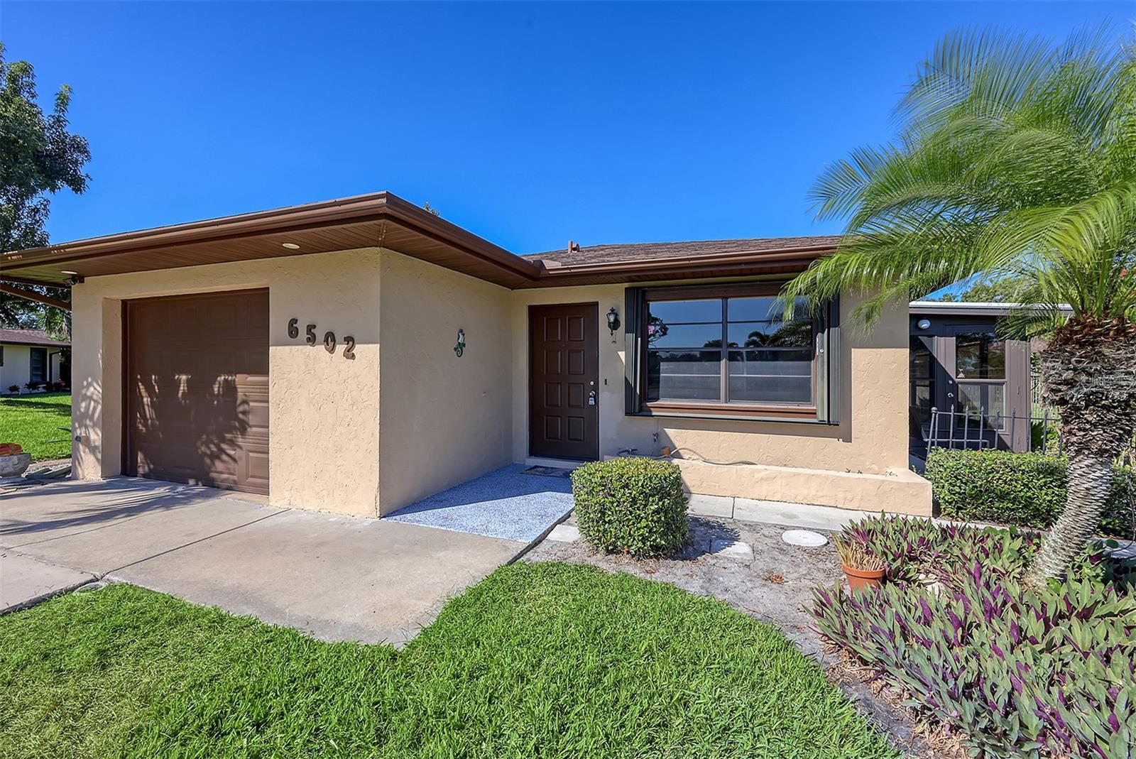 Image 2 of 23 For 6502 Heritage Lane