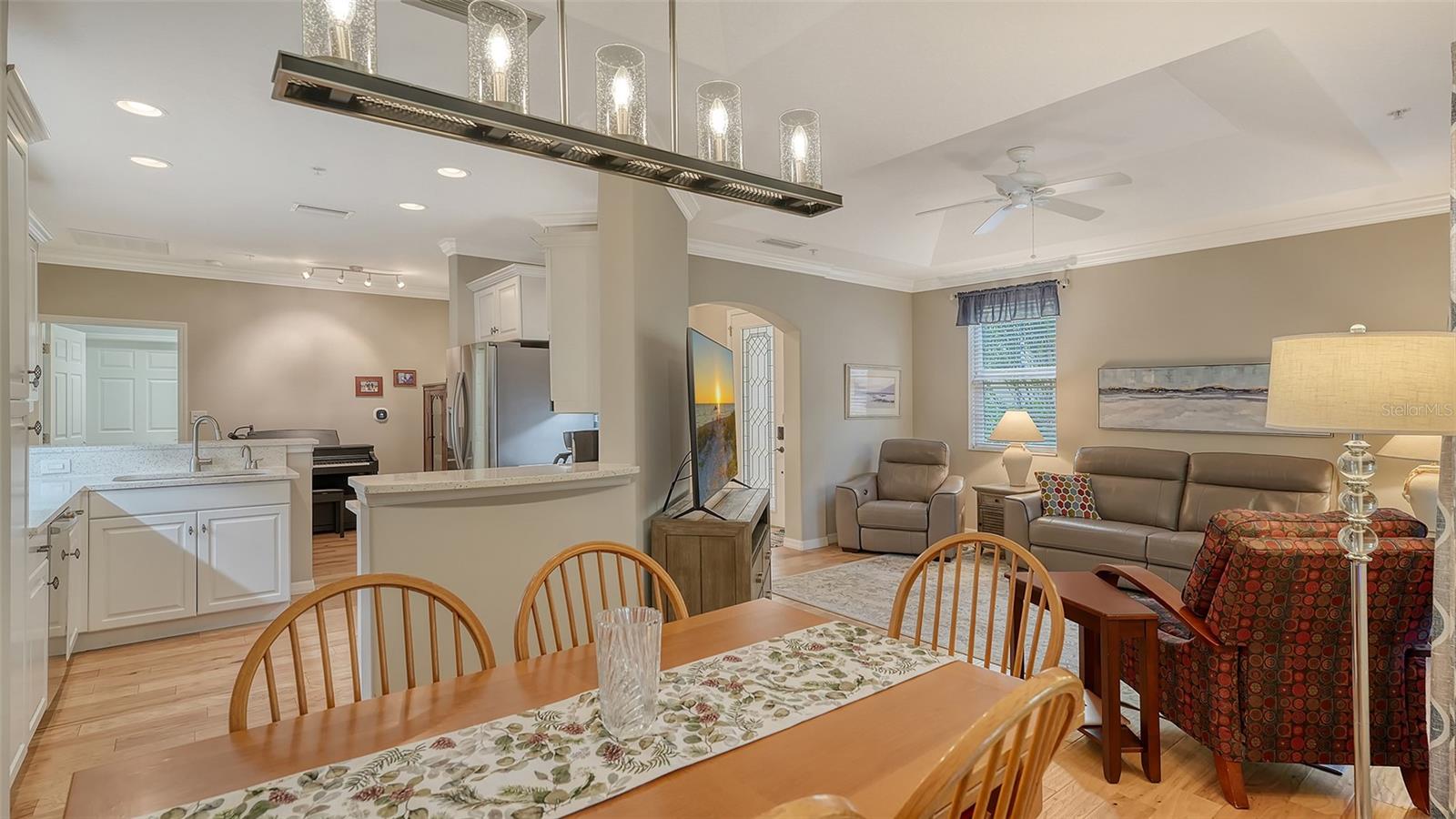 Image 16 of 48 For 3671 Square West Lane 22