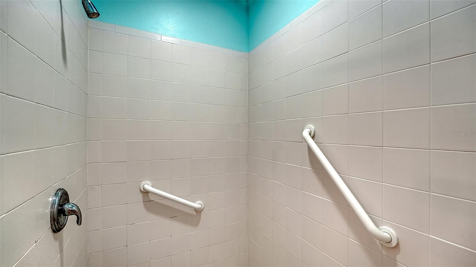 Image 34 of 48 For 3671 Square West Lane 22