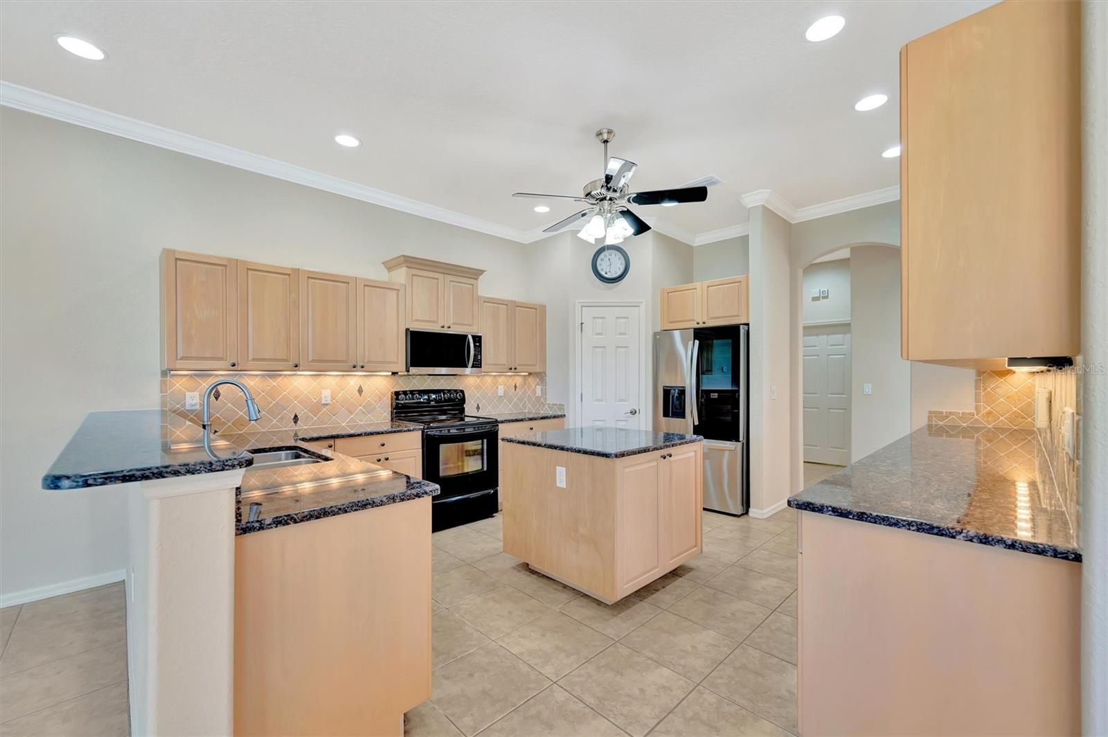 Image 13 of 63 For 15409 17th Avenue