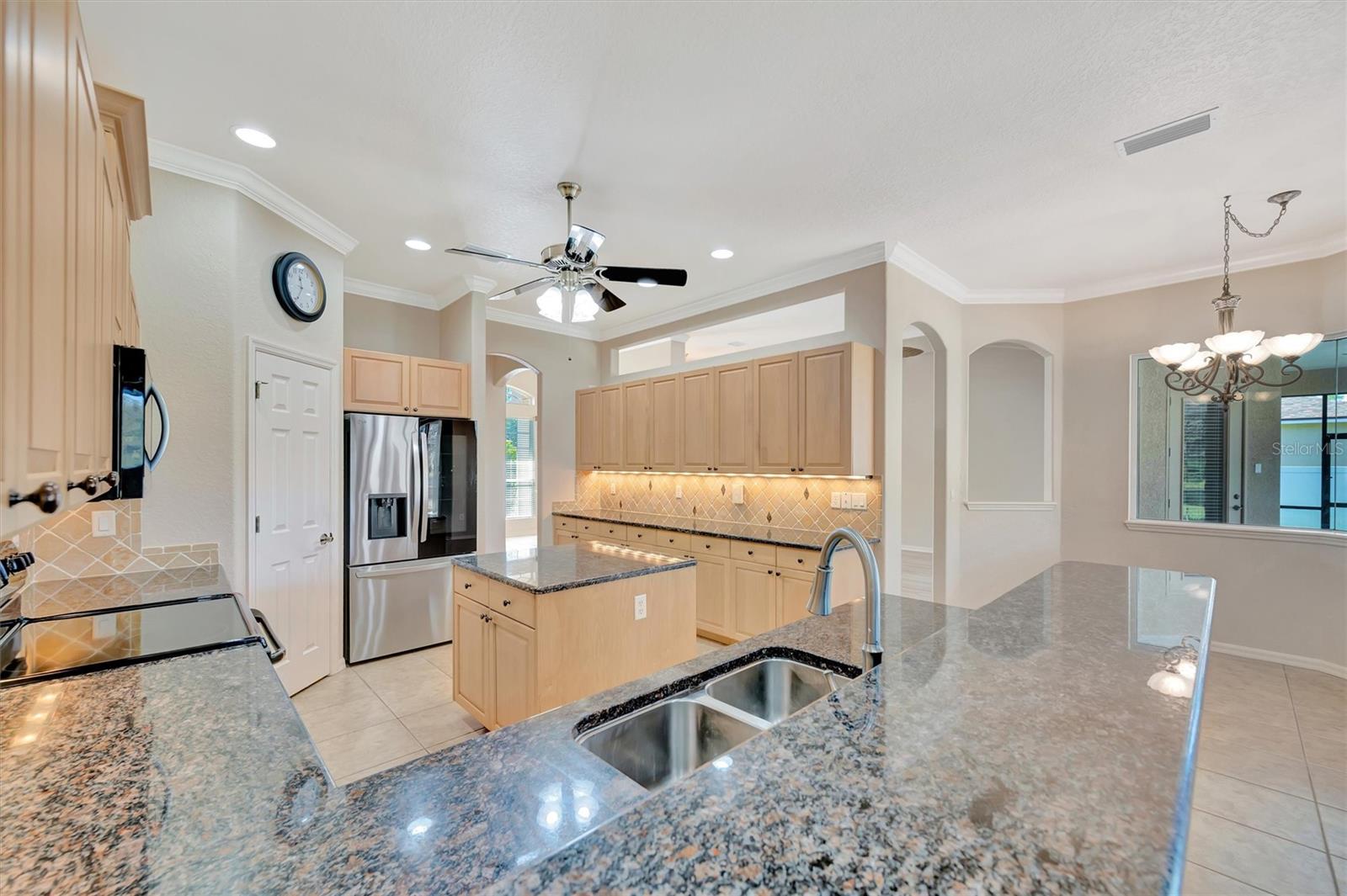 Image 17 of 63 For 15409 17th Avenue