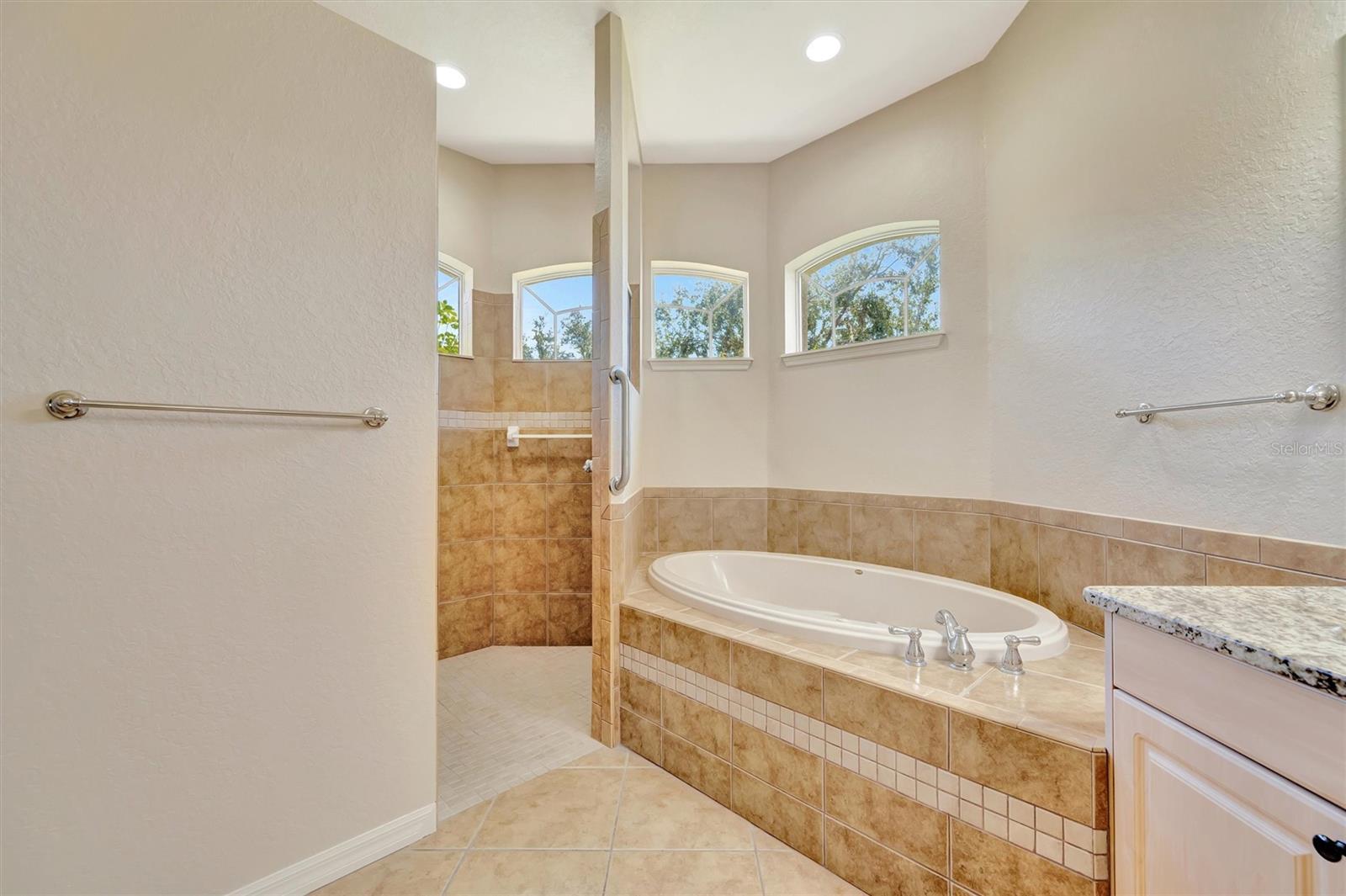 Image 27 of 63 For 15409 17th Avenue