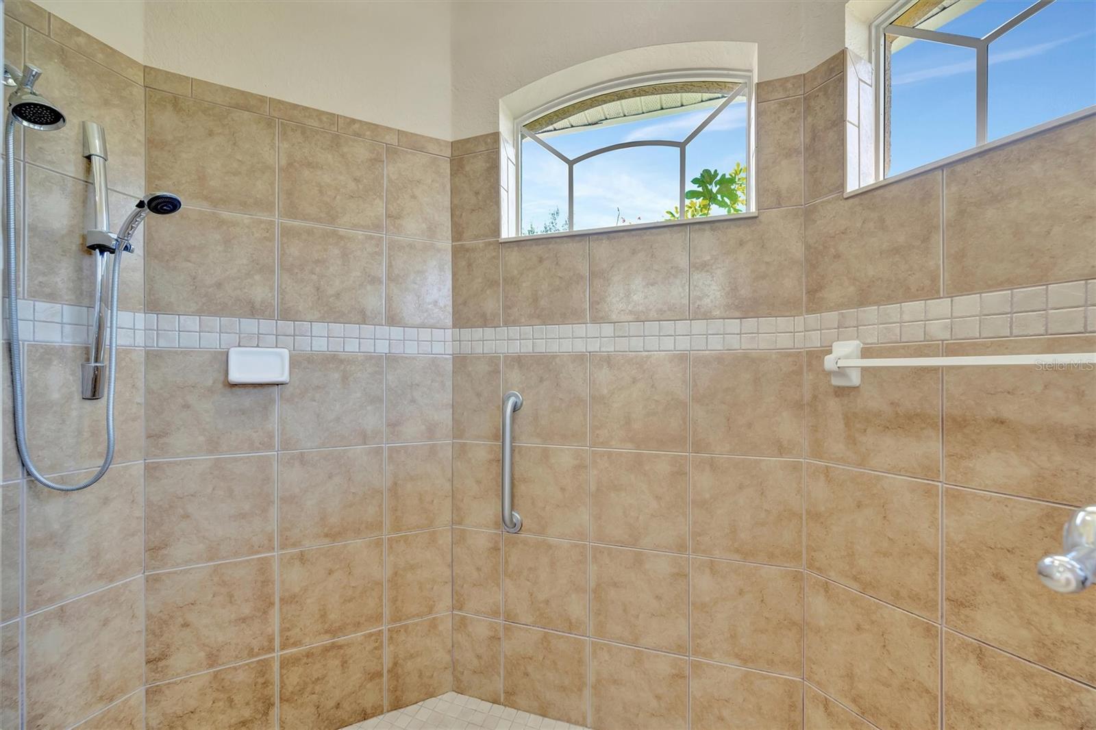 Image 30 of 63 For 15409 17th Avenue