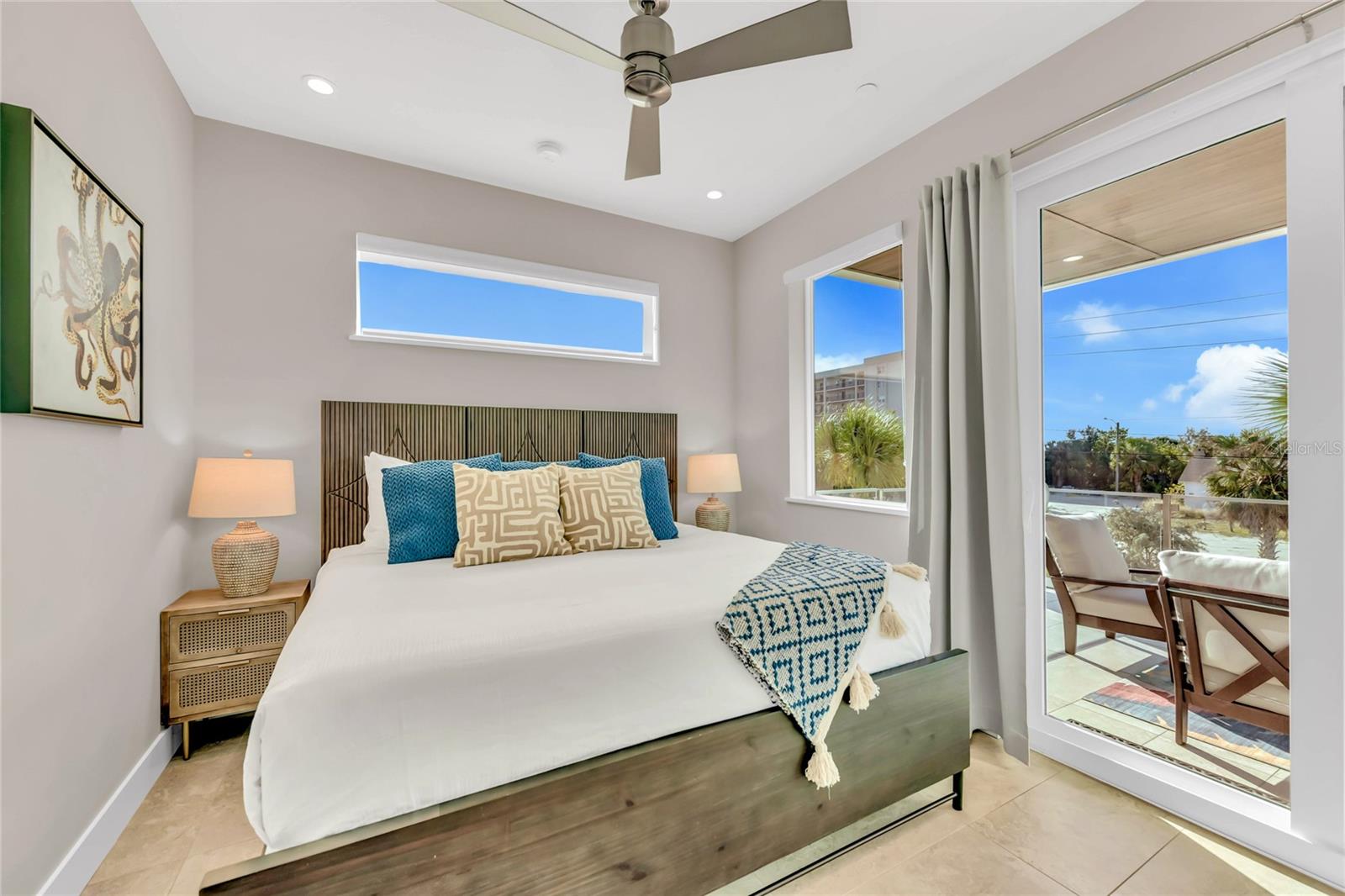 Image 41 of 69 For 329 Beach Road B