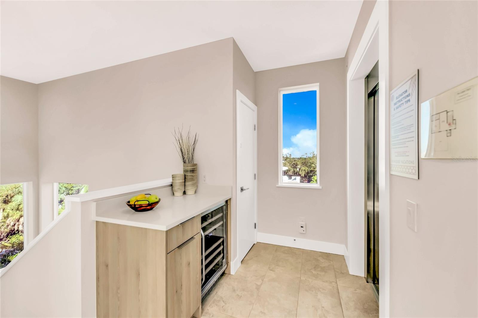 Image 55 of 69 For 329 Beach Road B