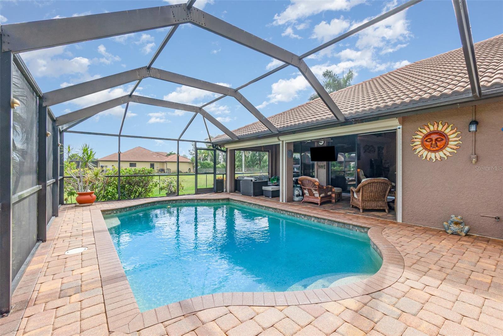 Image 22 of 33 For 2239 Old Burnt Store Road N