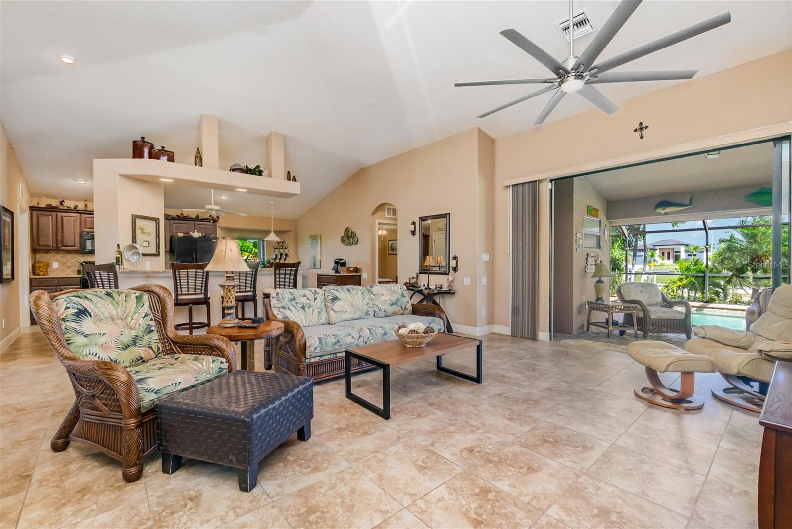 Image 4 of 33 For 2239 Old Burnt Store Road N