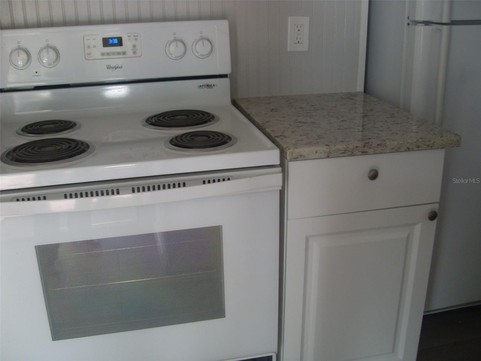 Image 11 of 25 For 1706 4th Avenue E