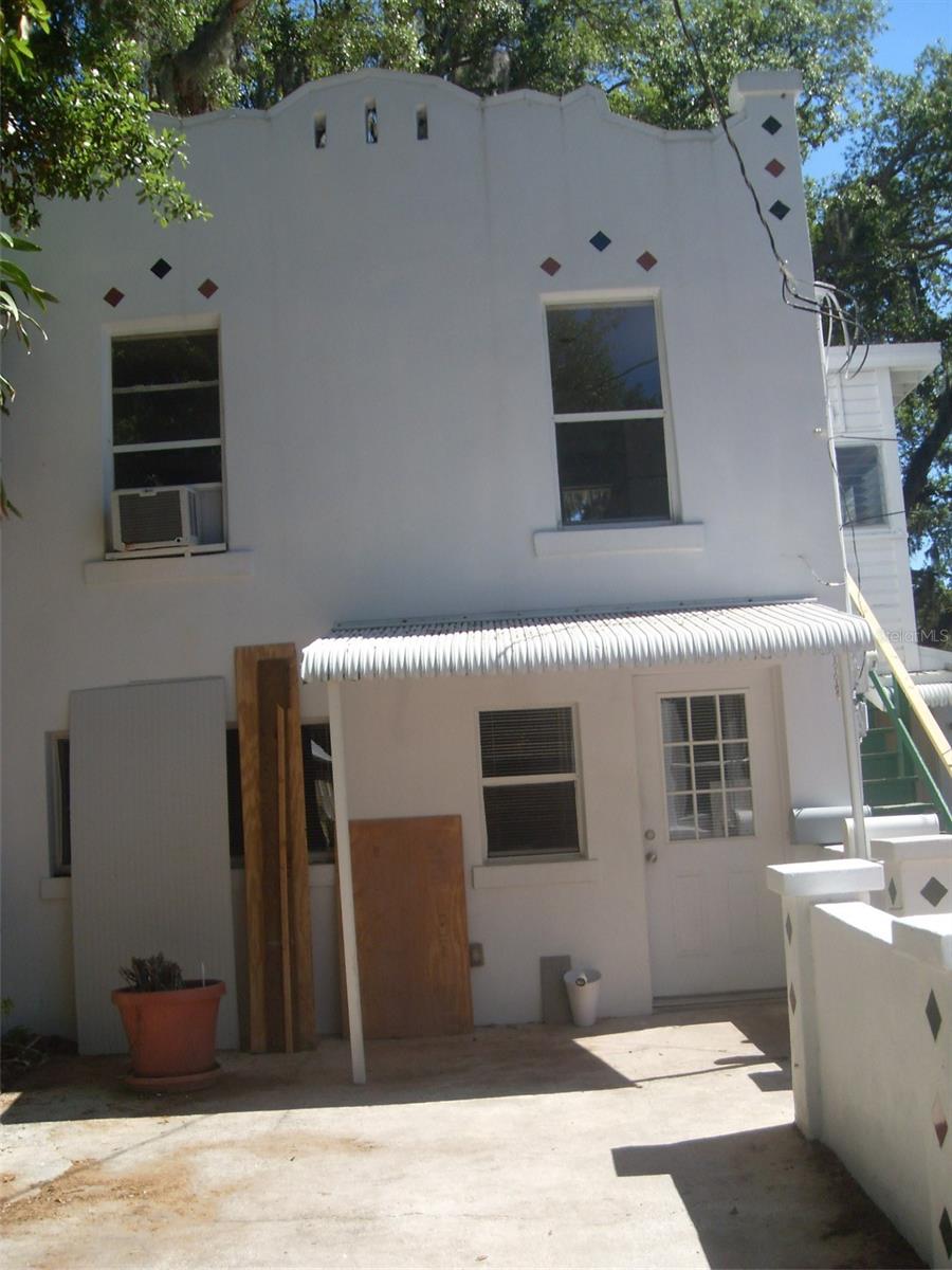 Image 22 of 25 For 1706 4th Avenue E