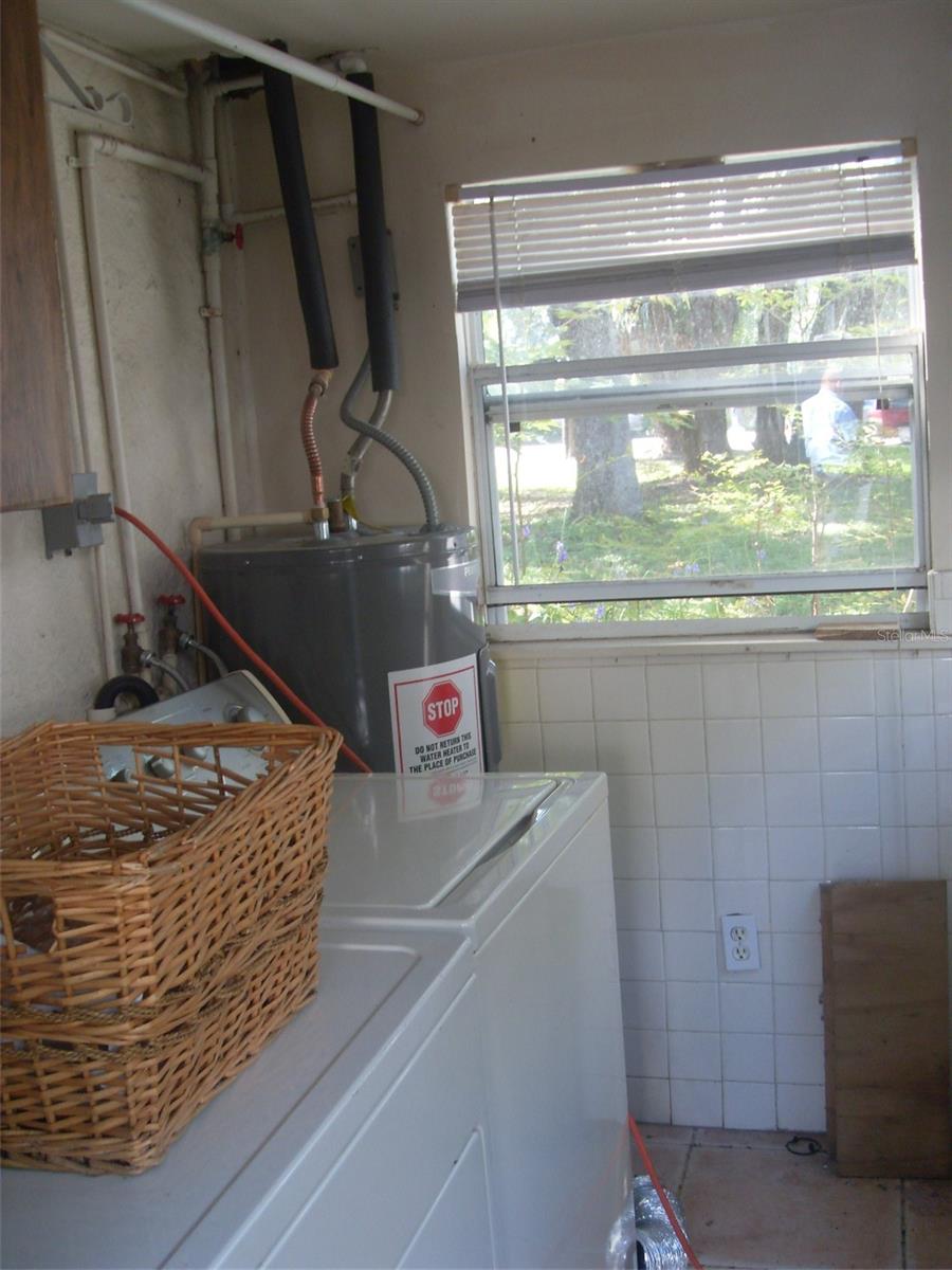 Image 25 of 25 For 1706 4th Avenue E