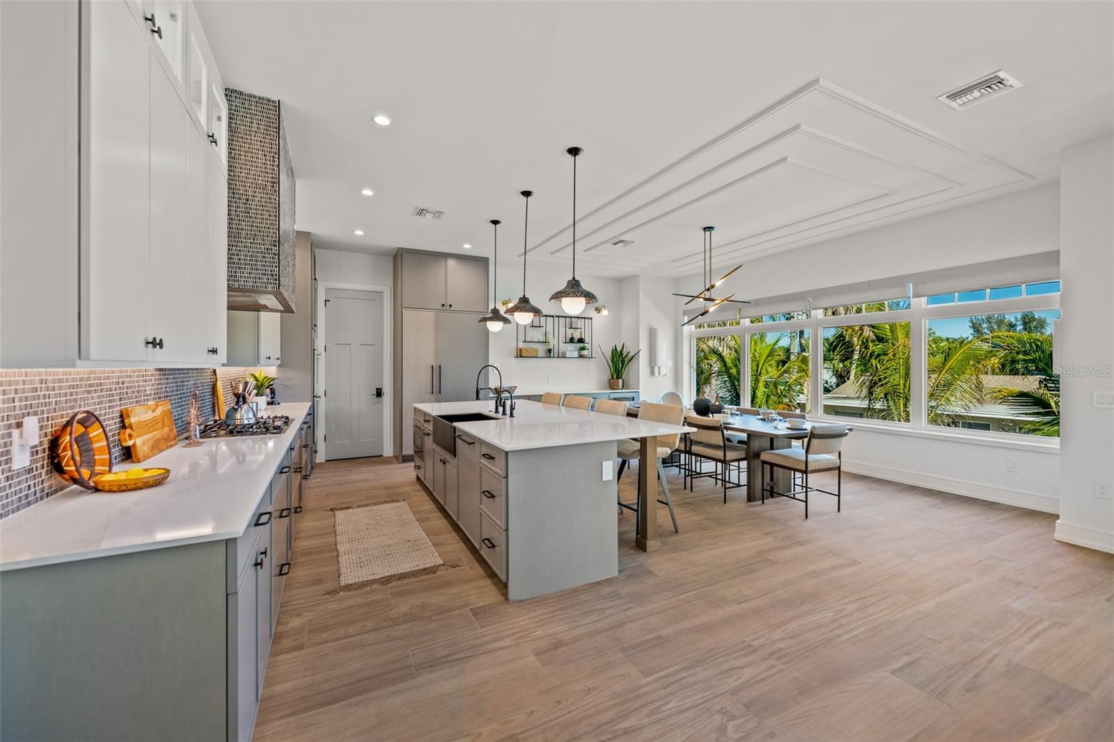 Image 10 of 92 For 401 77th Street