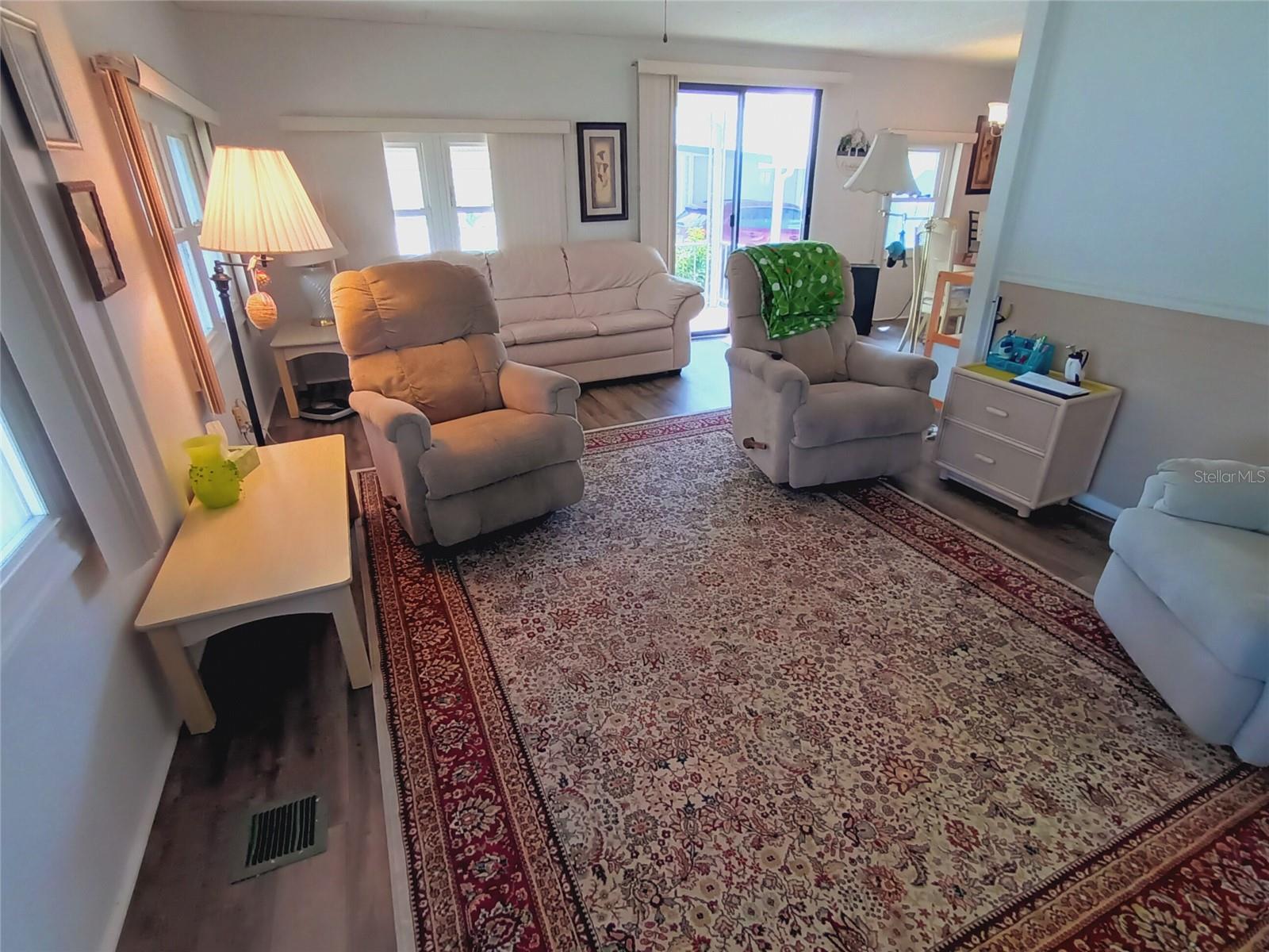 Image 13 of 74 For 5229 Bel Air Avenue