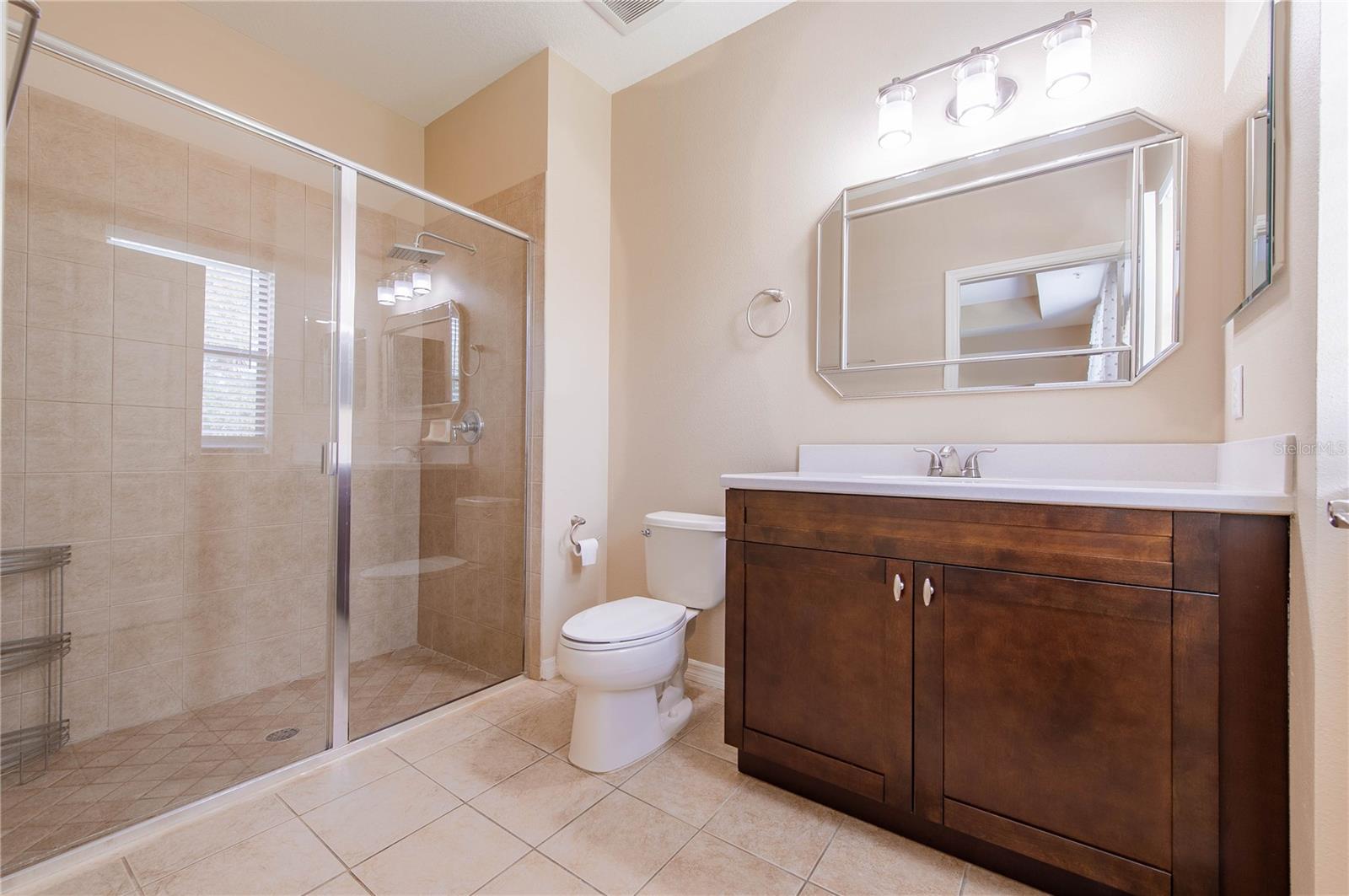 Image 14 of 32 For 7206 Hamilton Road 7206