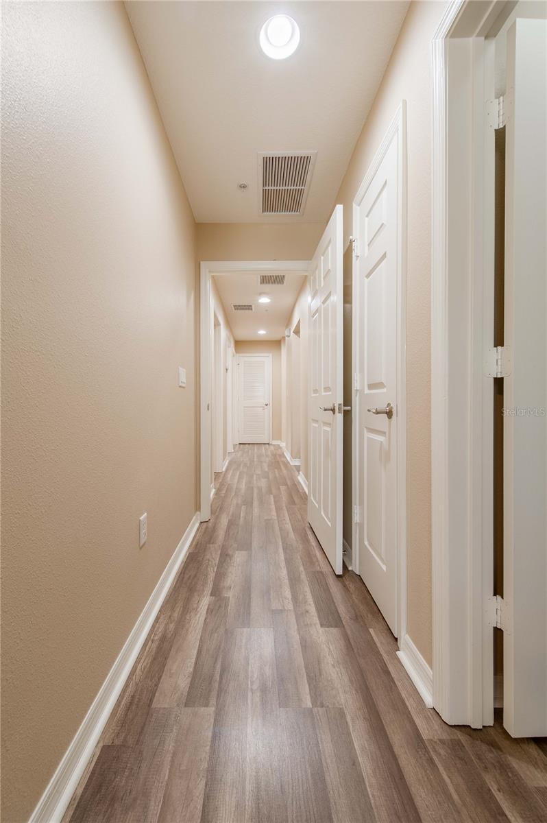 Image 18 of 32 For 7206 Hamilton Road 7206