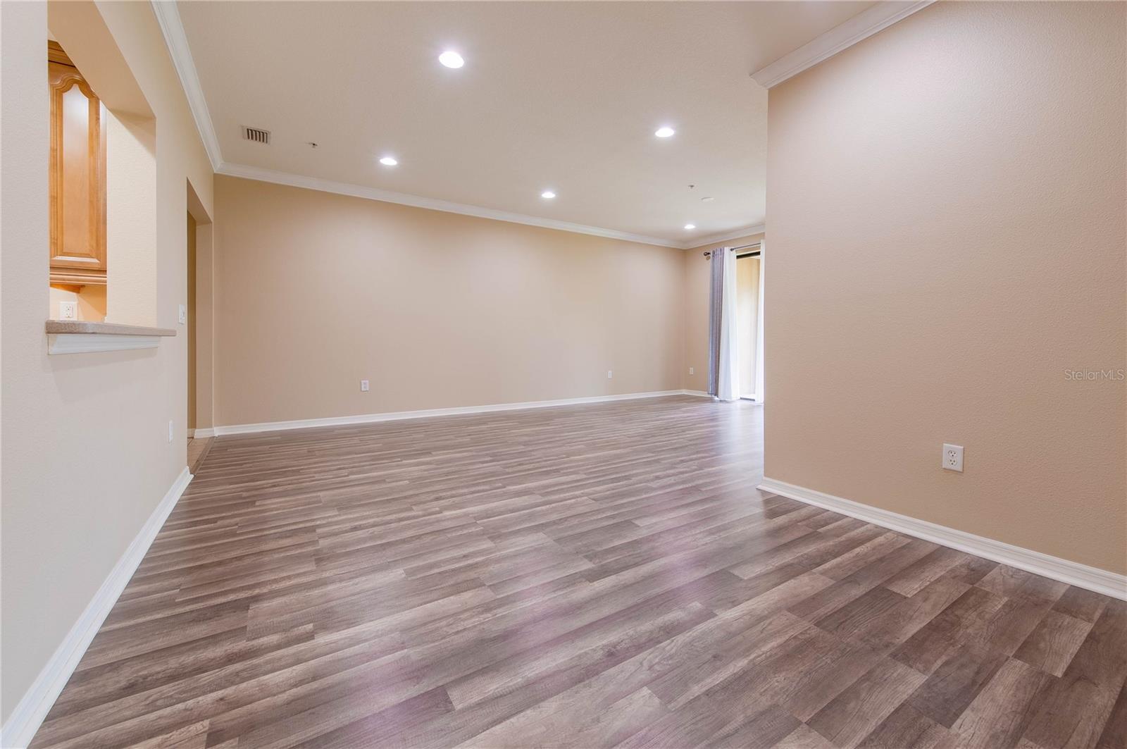 Image 19 of 32 For 7206 Hamilton Road 7206