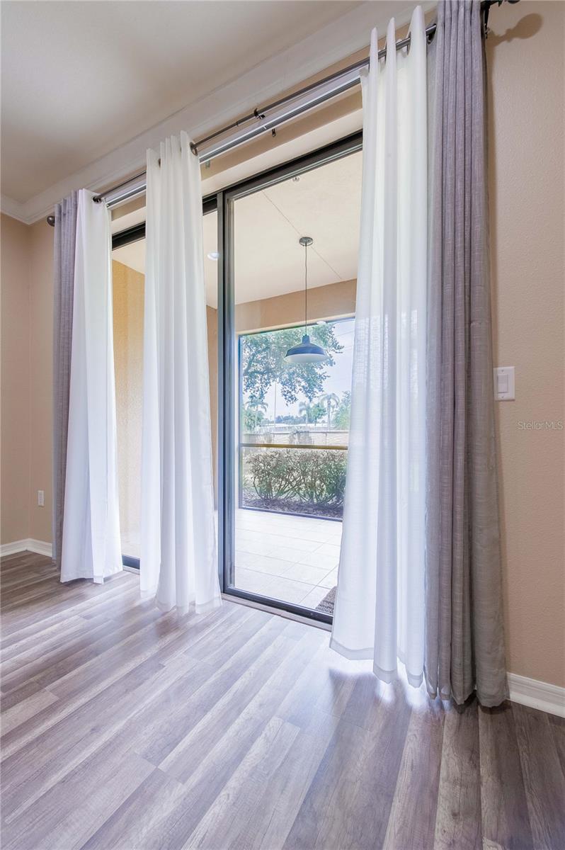 Image 21 of 32 For 7206 Hamilton Road 7206