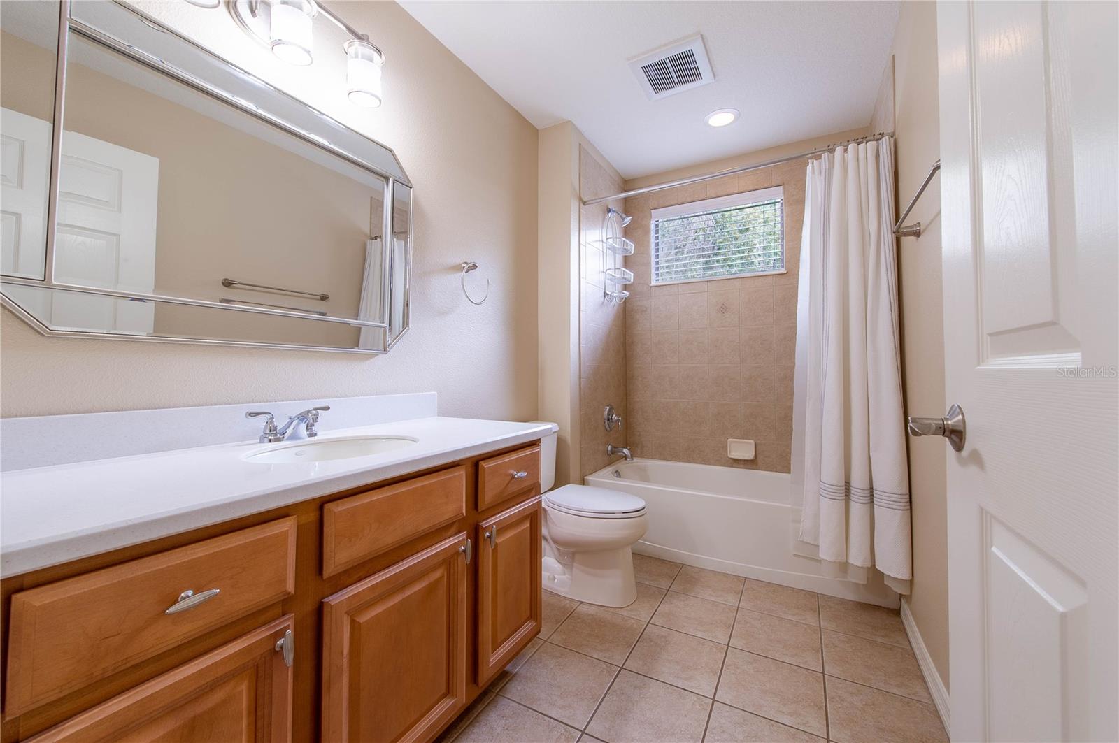 Image 6 of 32 For 7206 Hamilton Road 7206