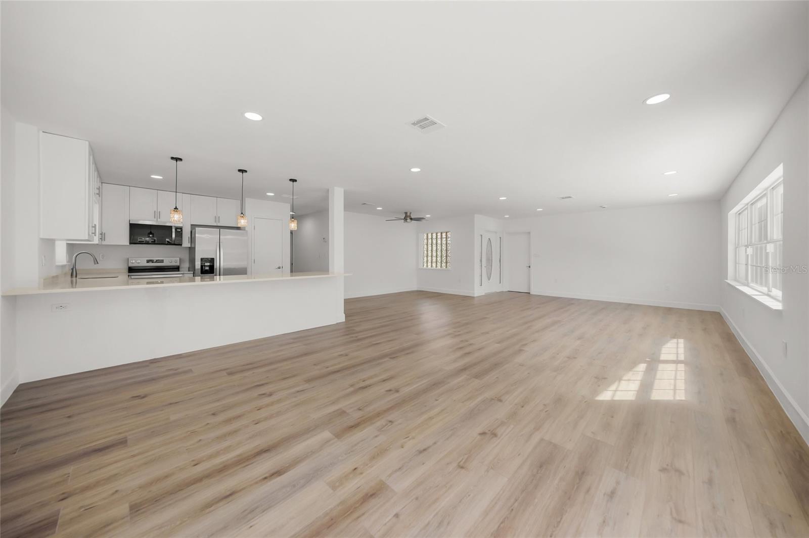 Image 12 of 36 For 2949 Bougainvillea Street