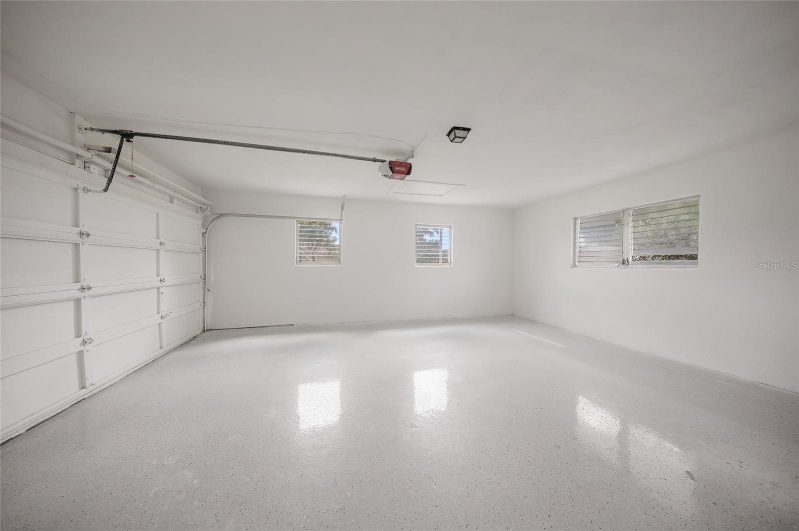 Image 25 of 36 For 2949 Bougainvillea Street