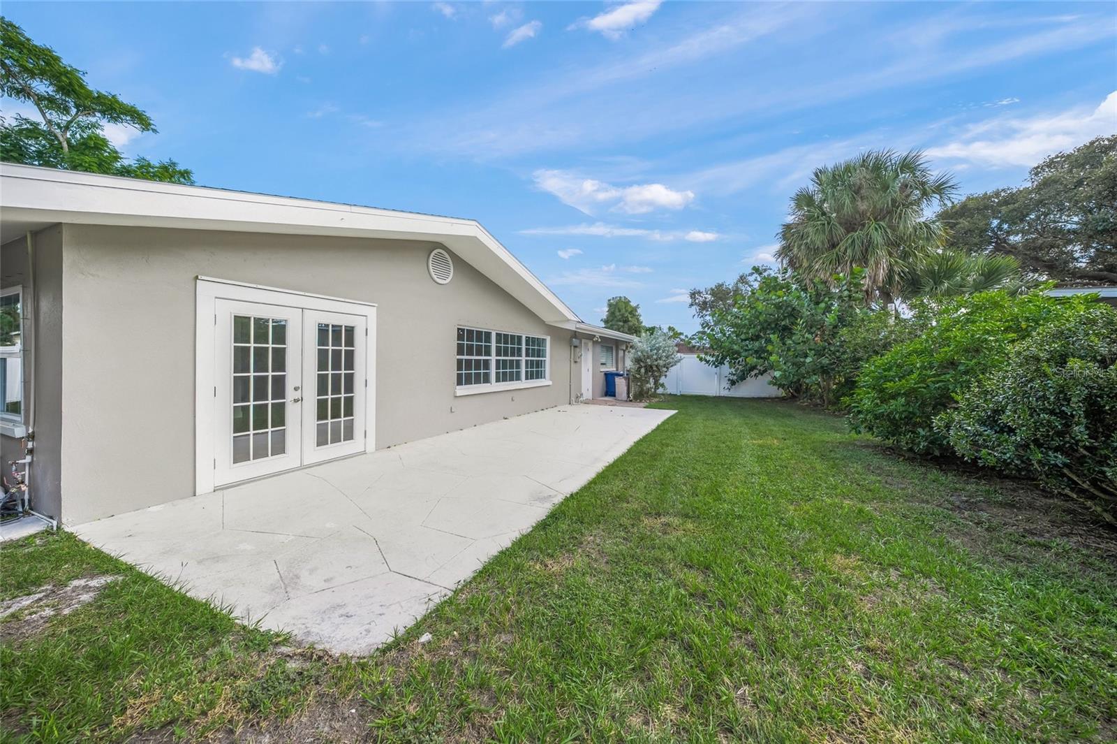 Image 28 of 36 For 2949 Bougainvillea Street