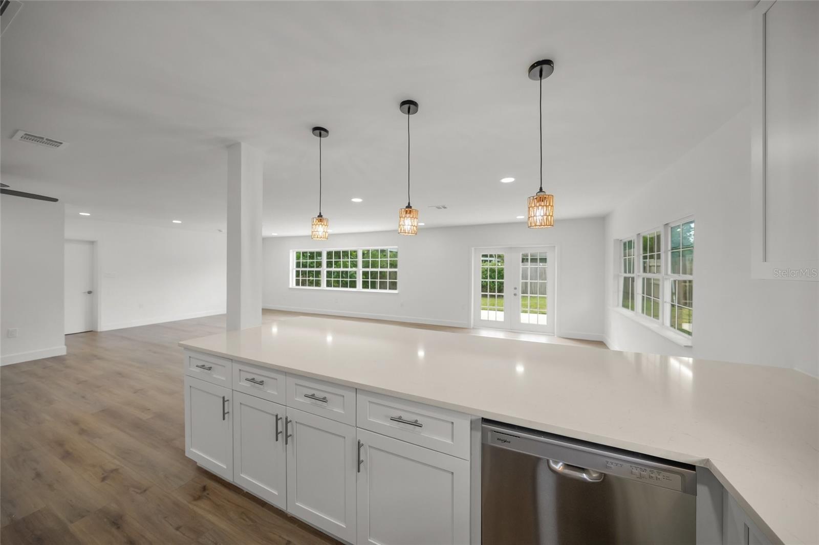 Image 4 of 36 For 2949 Bougainvillea Street