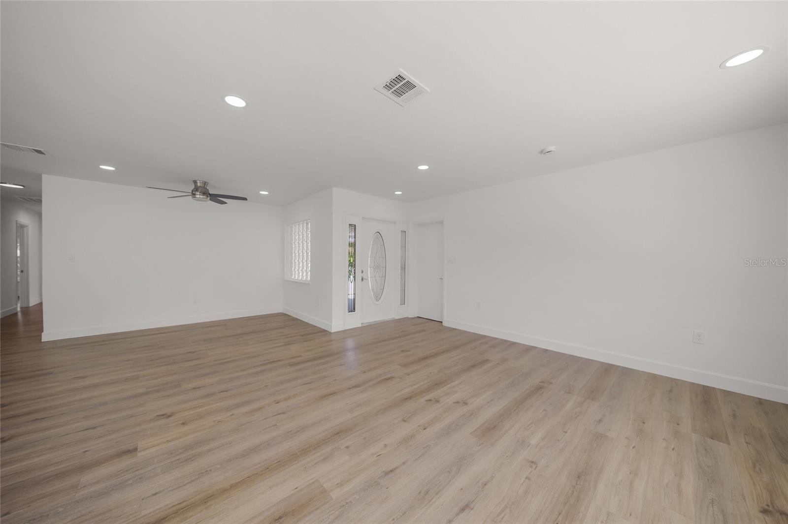 Image 6 of 36 For 2949 Bougainvillea Street