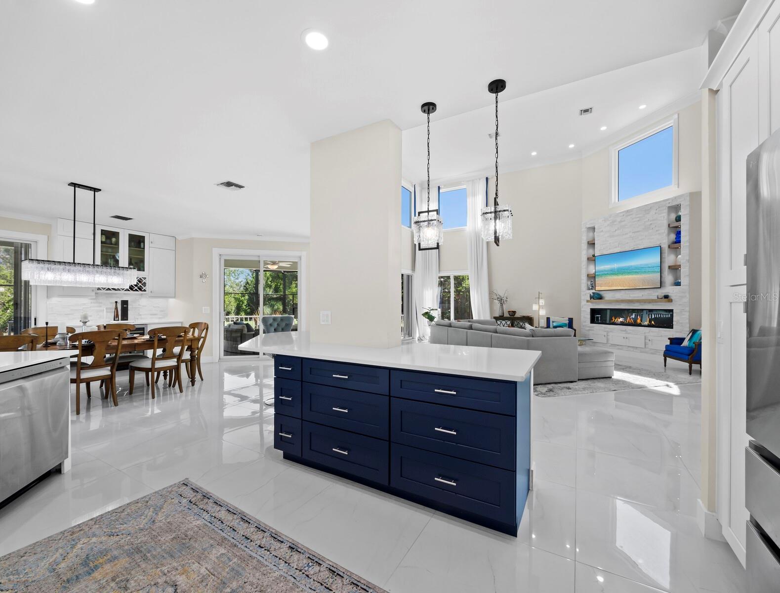 Image 11 of 76 For 3408 Fair Oaks Lane