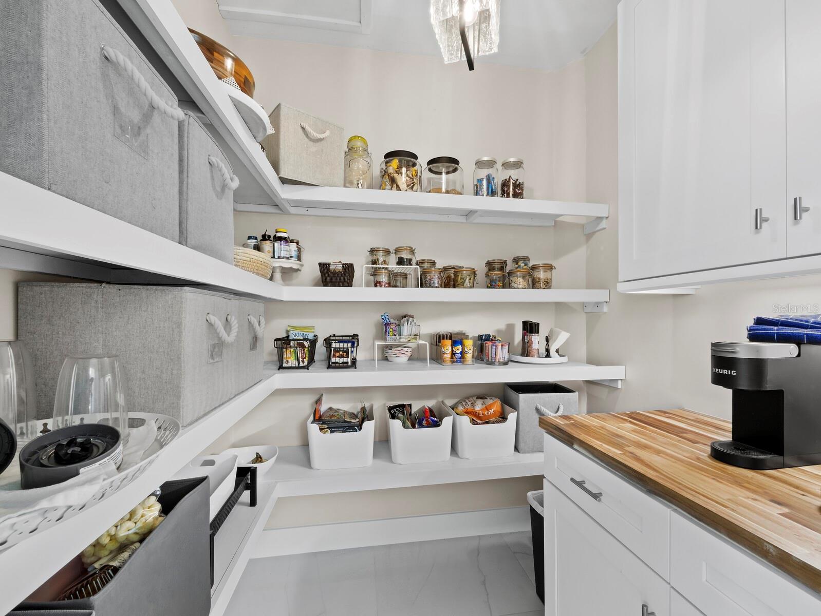 Image 12 of 76 For 3408 Fair Oaks Lane