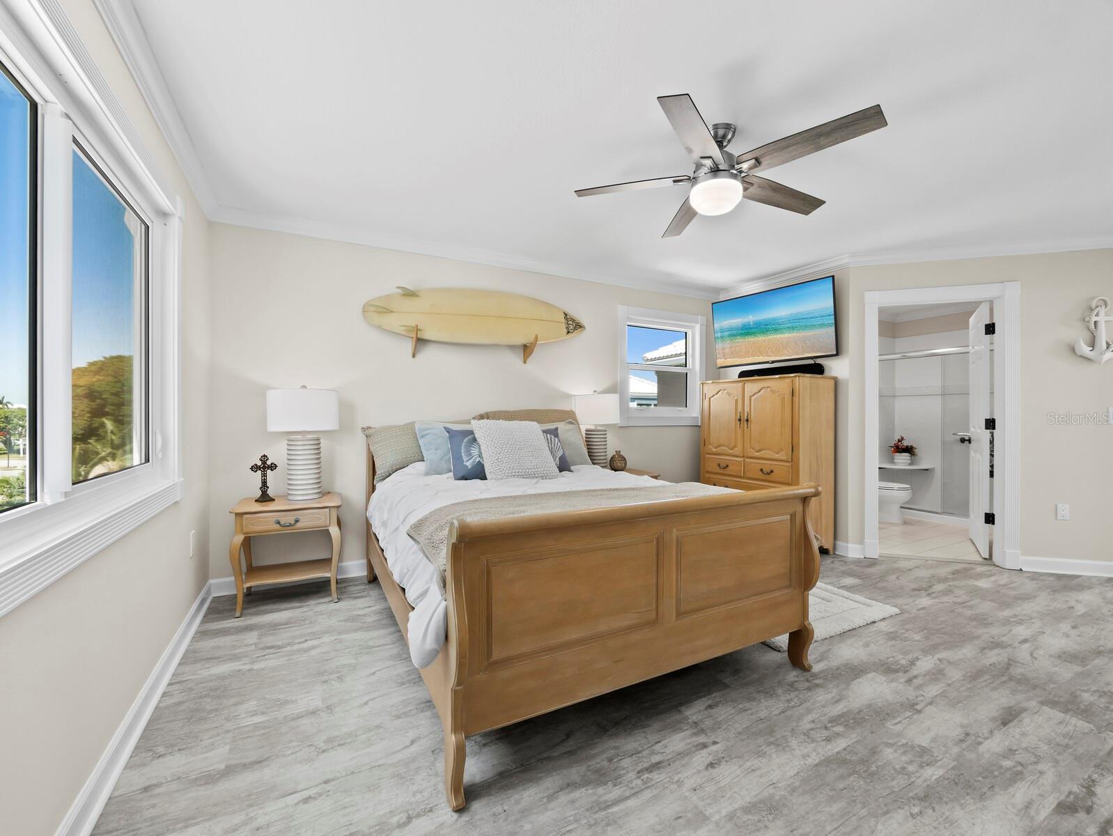 Image 39 of 76 For 3408 Fair Oaks Lane