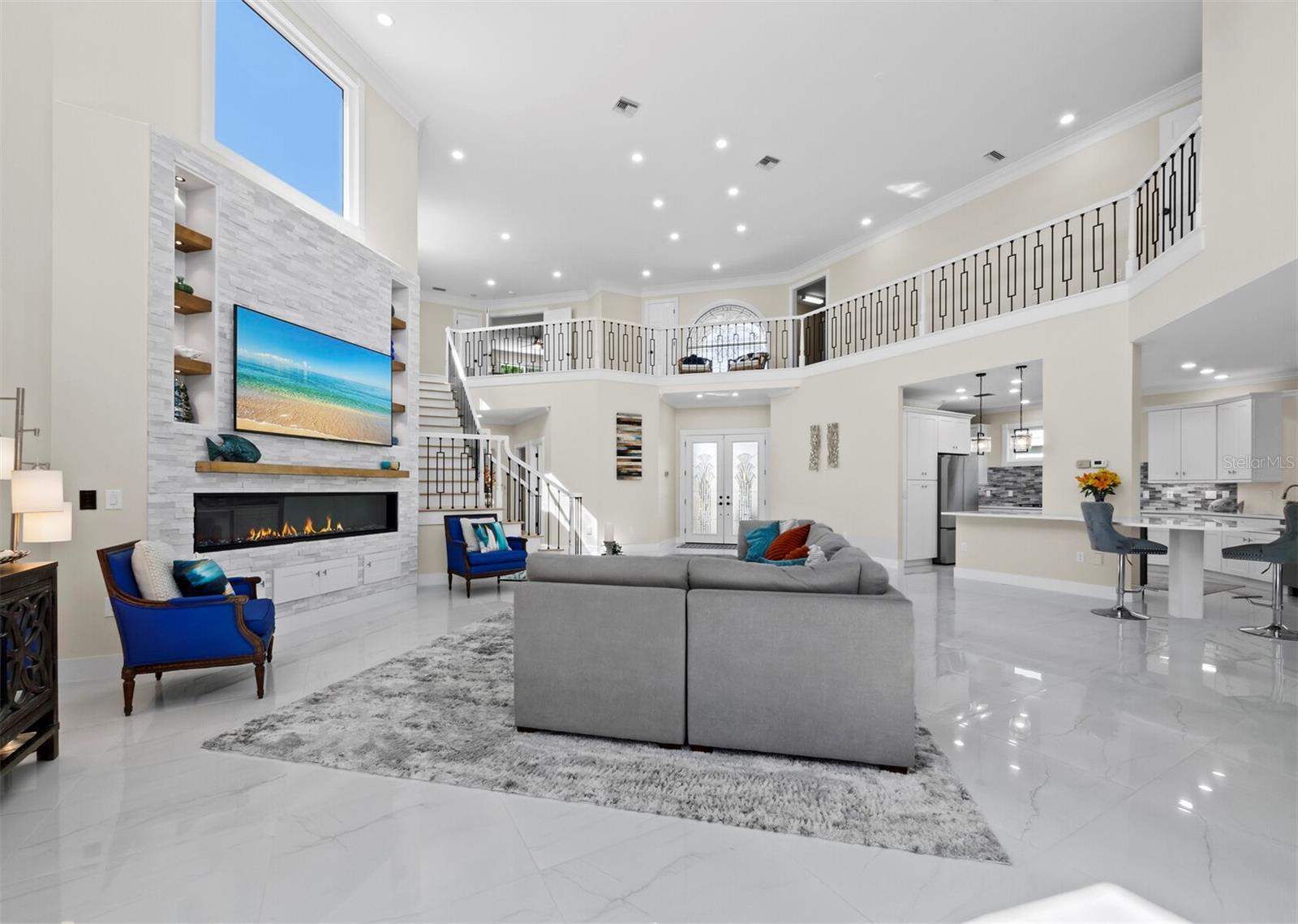 Image 4 of 76 For 3408 Fair Oaks Lane