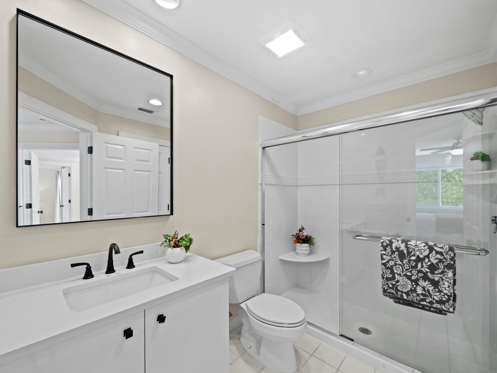 Image 40 of 76 For 3408 Fair Oaks Lane