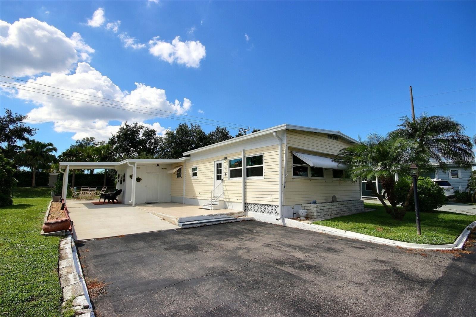 Image 3 of 30 For 5316 53rd Ave E  A10