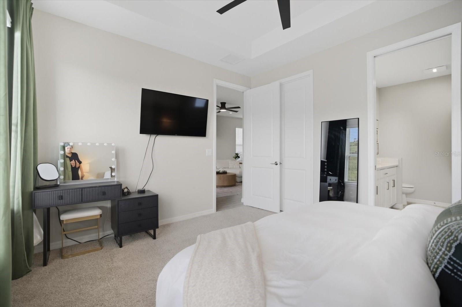 Image 21 of 36 For 6258 Grandview Hill Court