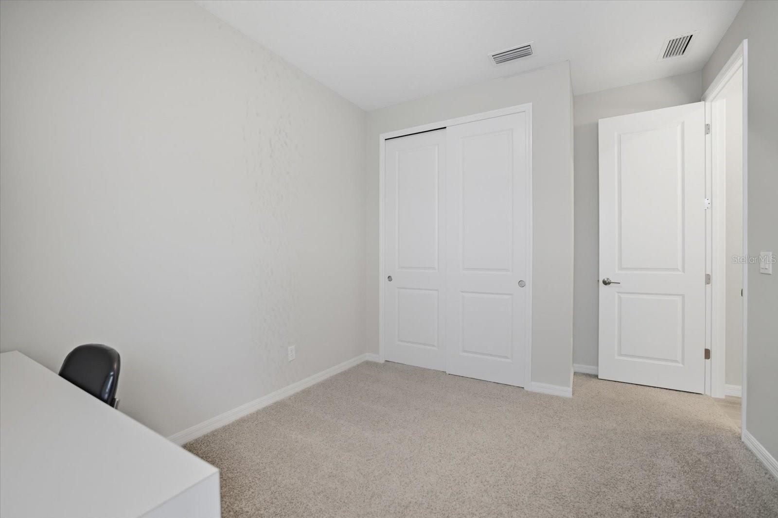 Image 29 of 36 For 6258 Grandview Hill Court