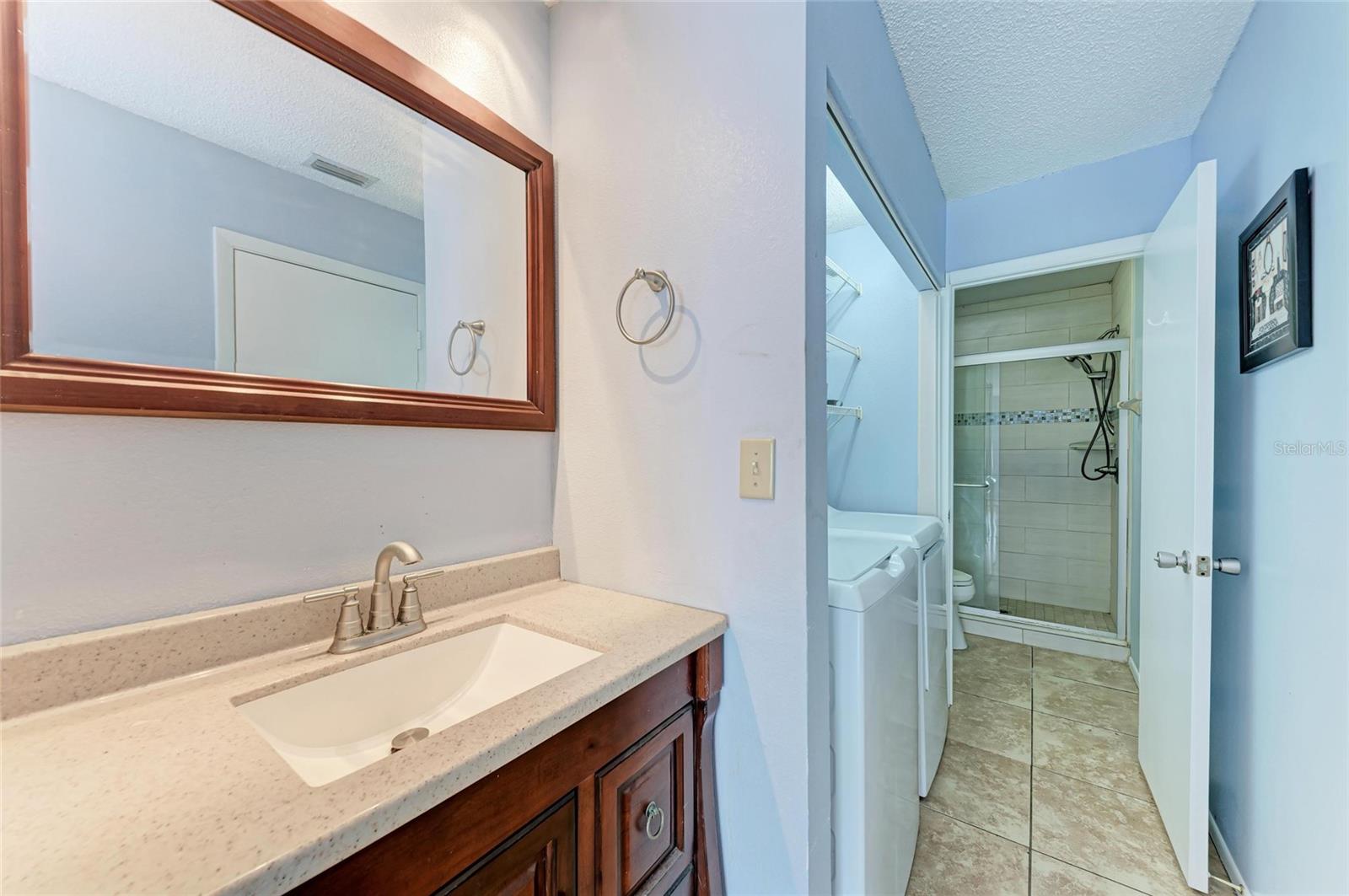 Image 13 of 31 For 2708 60th Avenue Plaza S