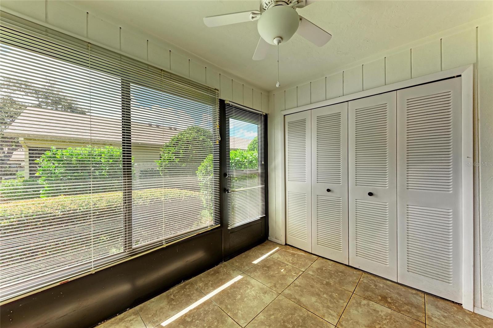 Image 25 of 31 For 2708 60th Avenue Plaza S